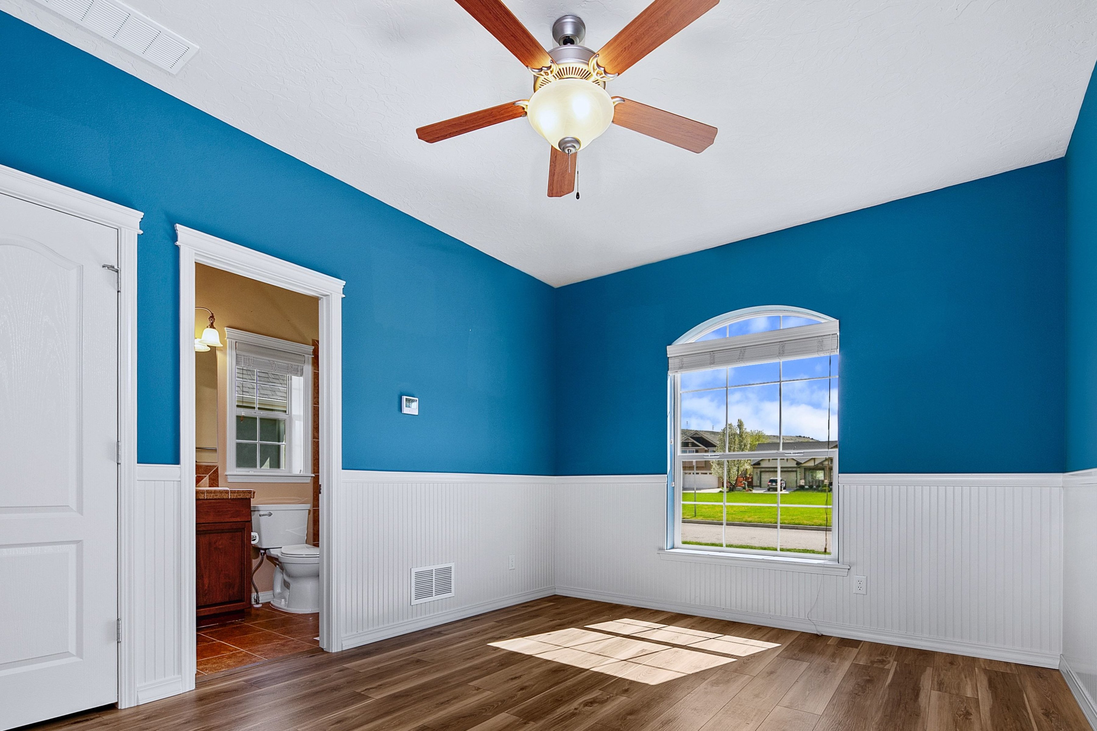  Custom Hidden Springs Estate with Private Casita & ResortStyle Backyard - 物件實景