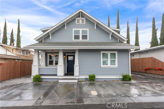 Lake Elsinore, California, 92530, United States, 4 Bedrooms Bedrooms, ,5 BathroomsBathrooms,Residential,For Sale,2008586