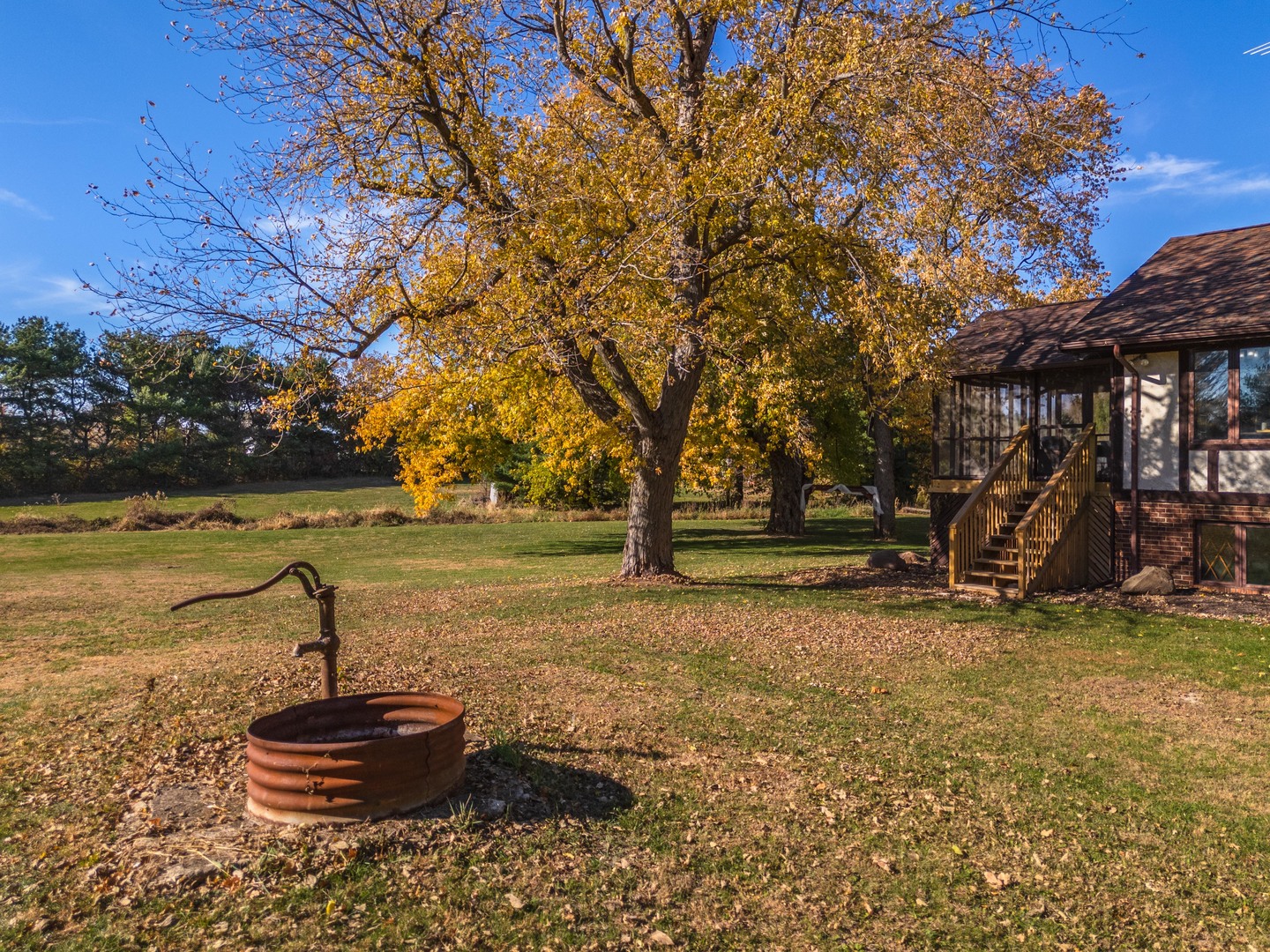 Heyworth, Illinois, 61745, United States, 3 Bedrooms Bedrooms, ,3 BathroomsBathrooms,Residential,For Sale,1989180