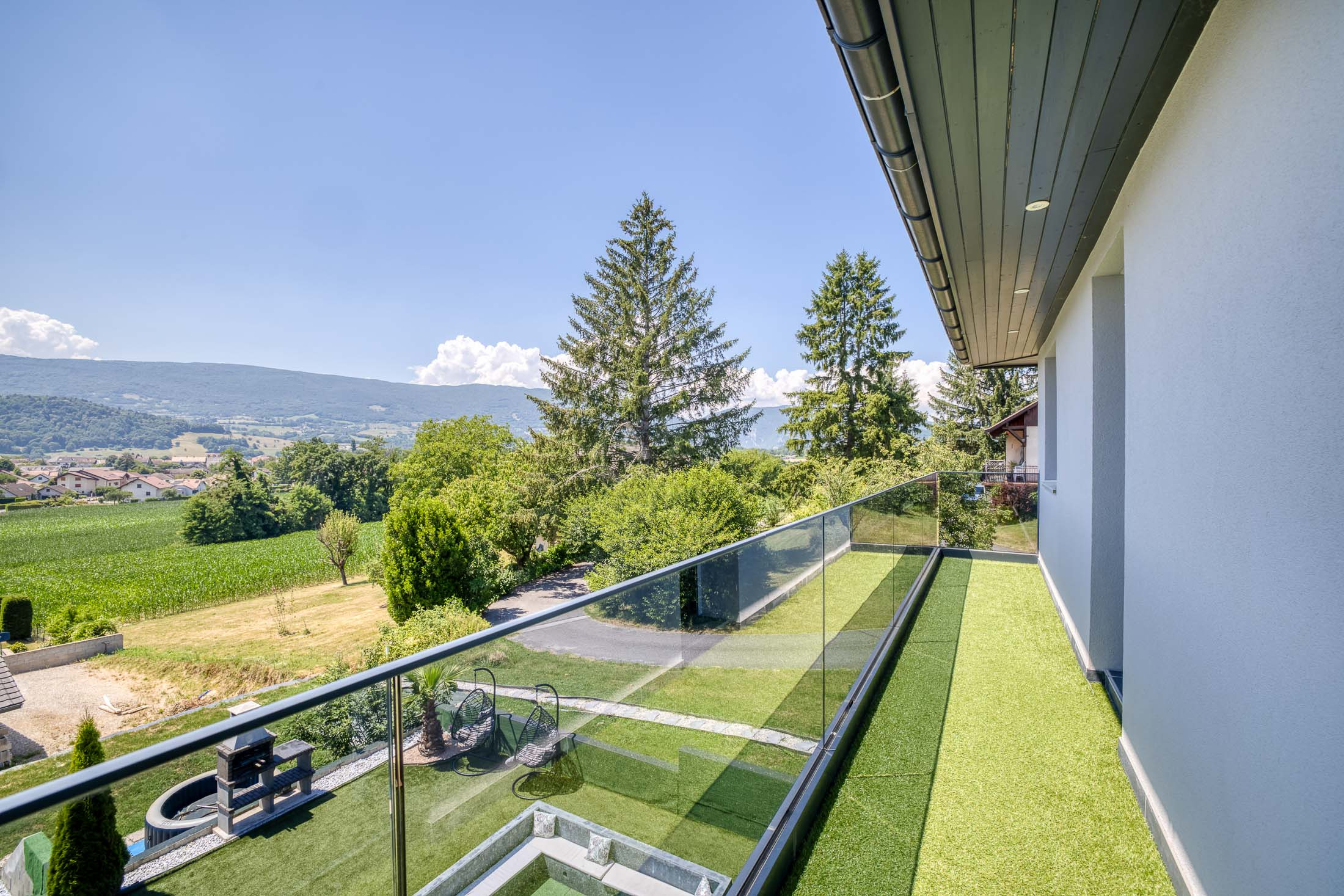  Contemporary property with indoor pool near Annecy - 物件實景
