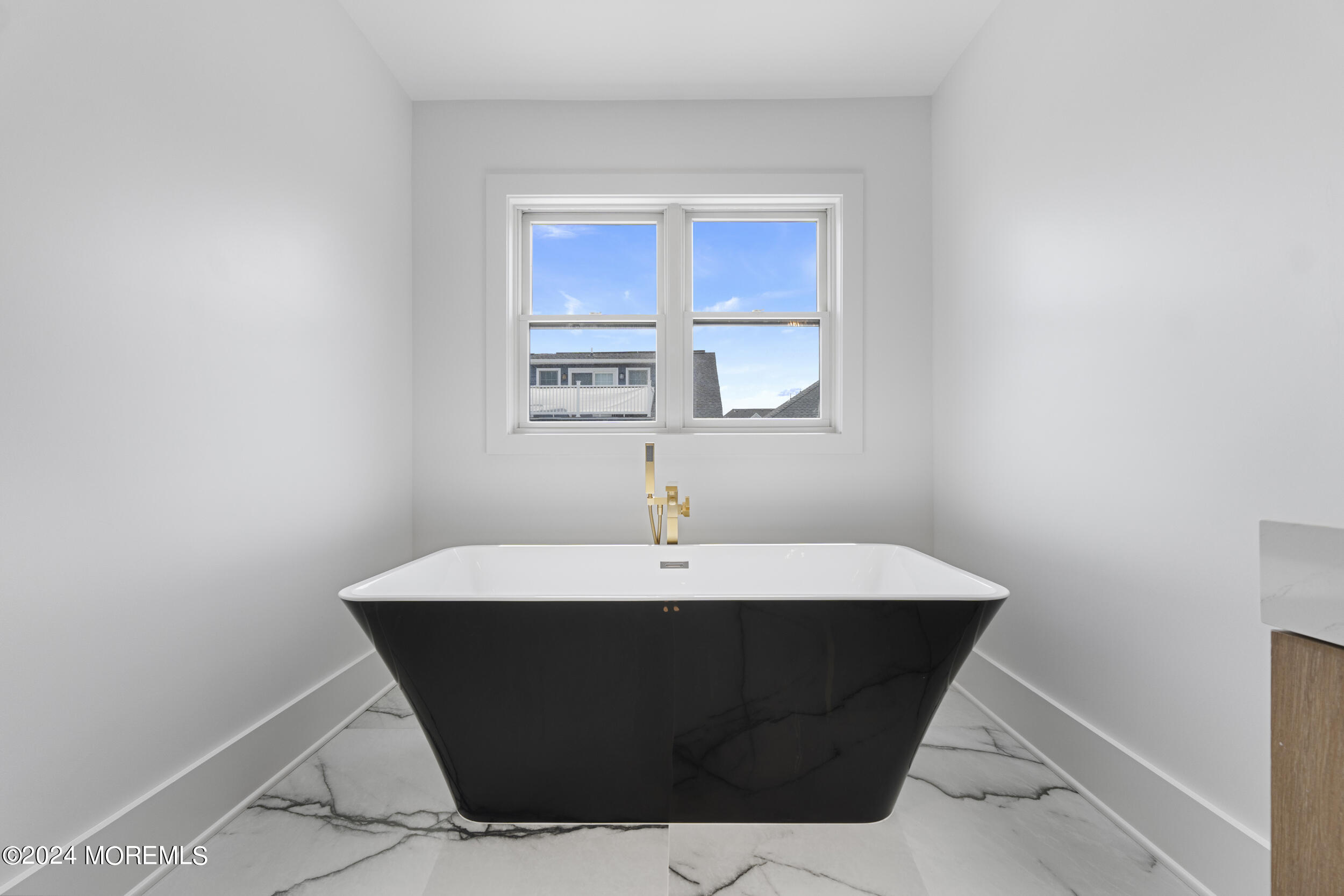 Long Branch, New Jersey, 07740, United States, 5 Bedrooms Bedrooms, ,4 BathroomsBathrooms,Residential,For Sale,1780996