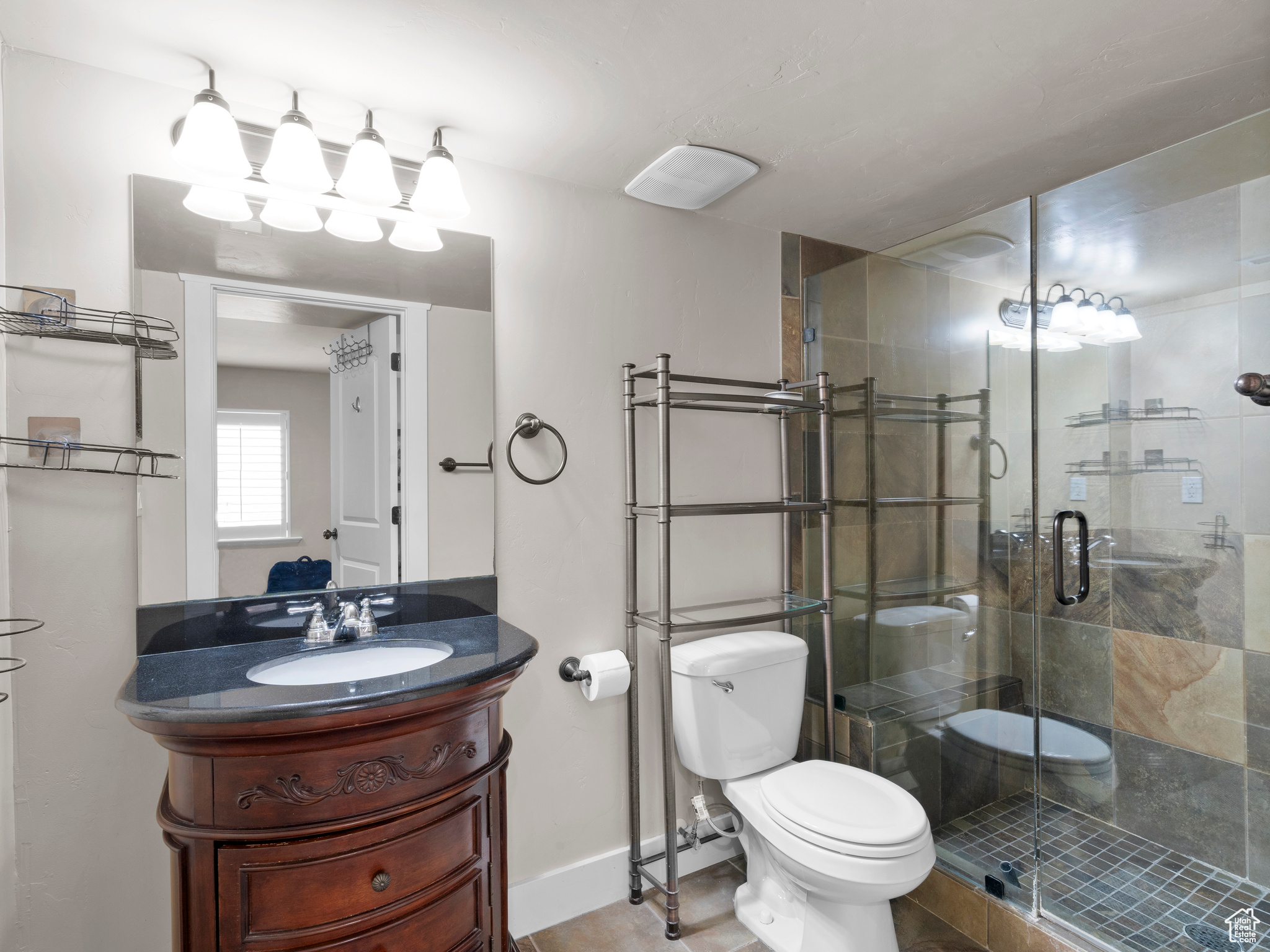 Salt Lake City, Utah, 84117, United States, 3 Bedrooms Bedrooms, ,4 BathroomsBathrooms,Residential,For Sale,1795285