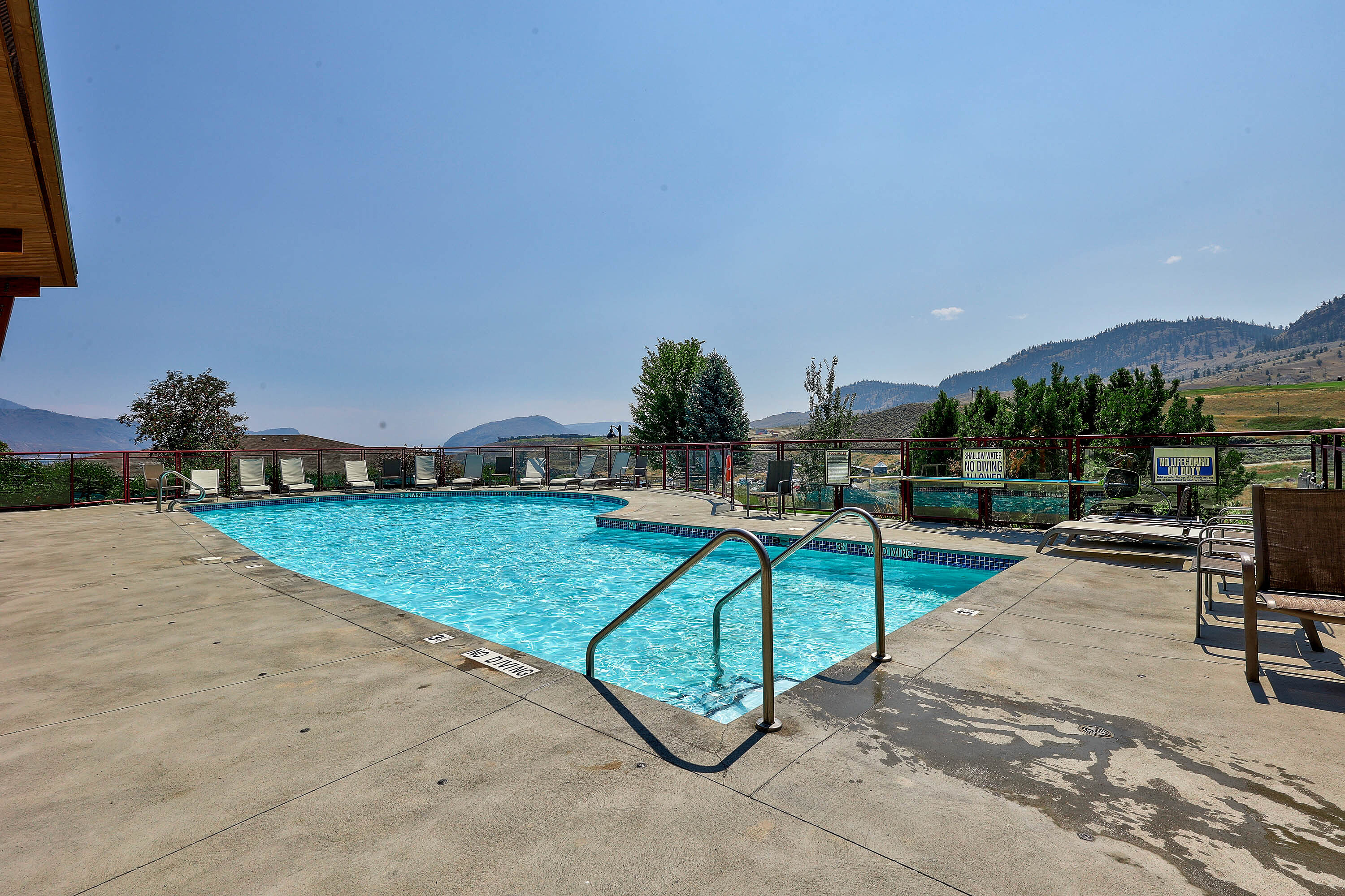  Glorious Townhouse in Tobiano - 物件實景