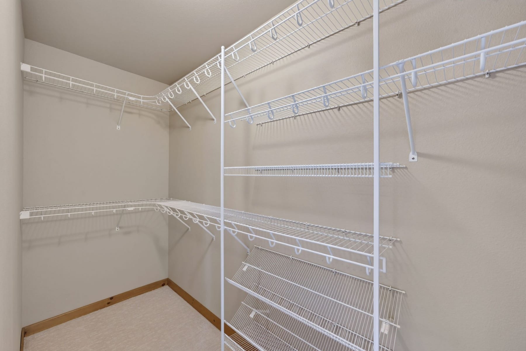  2108 NW Sterling Avenue Redmond, OR 97756 - 物件實景