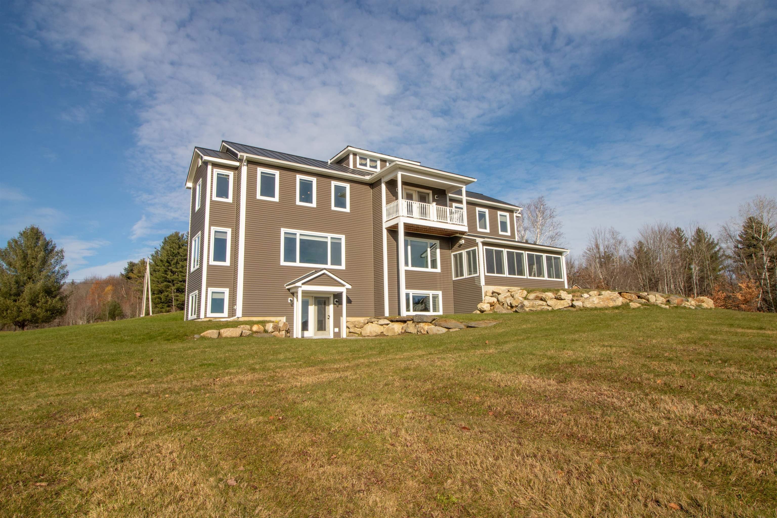Barton, Vermont, 05822, United States, 6 Bedrooms Bedrooms, ,3 BathroomsBathrooms,Residential,For Sale,1943519