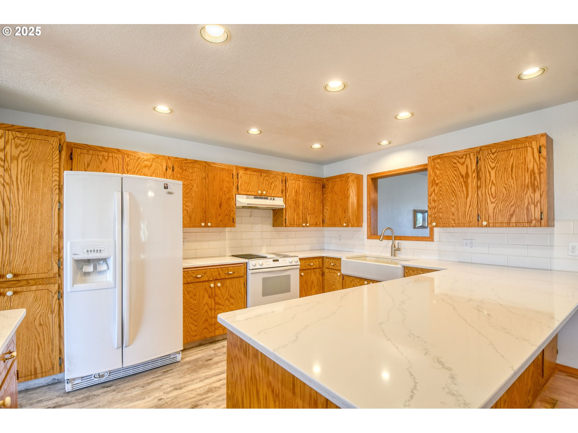 Pendleton, Oregon, 97801, United States, 3 Bedrooms Bedrooms, ,3 BathroomsBathrooms,Residential,For Sale,1891177
