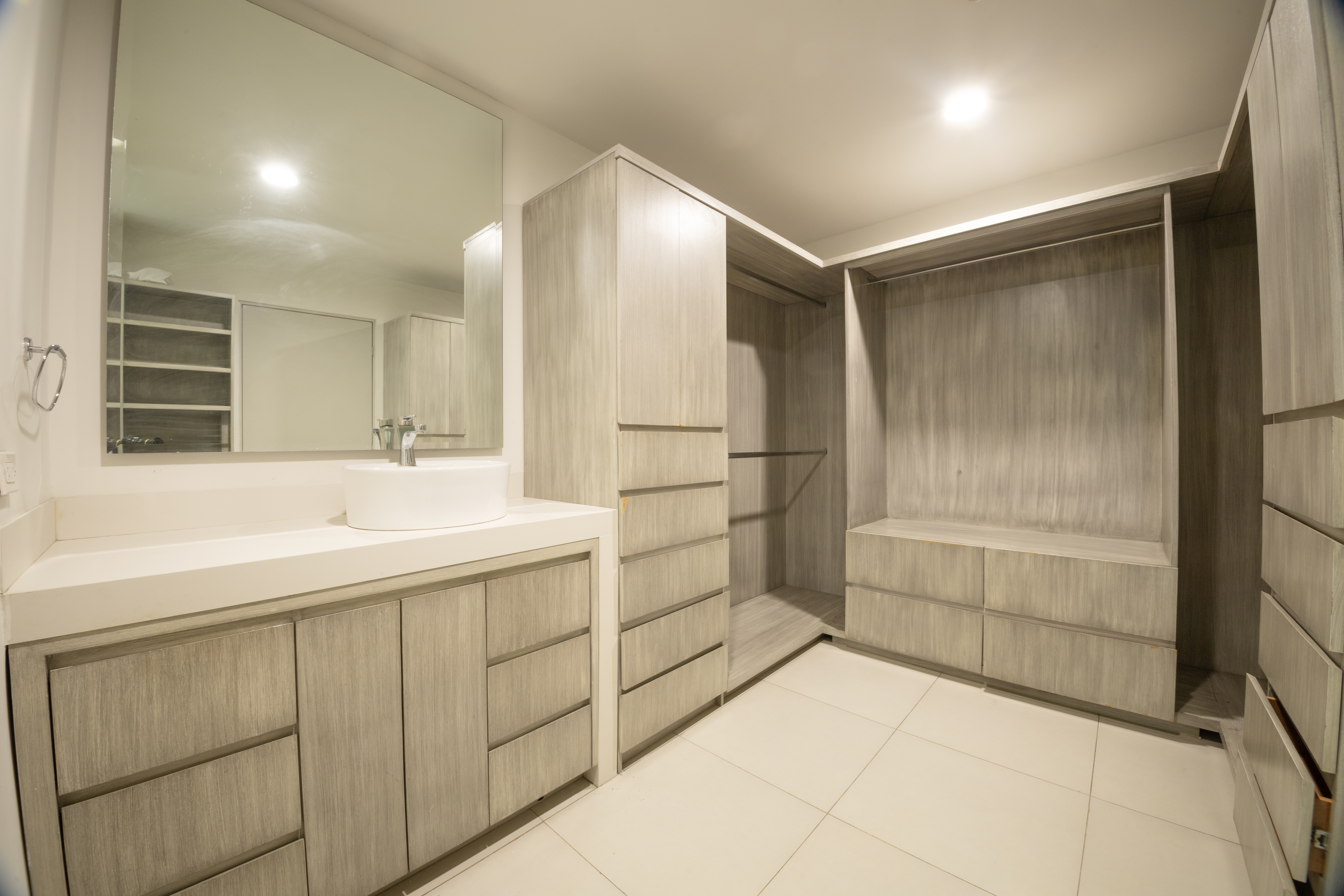  Spacious Terrace Apartment with Mountain Views - 物件實景