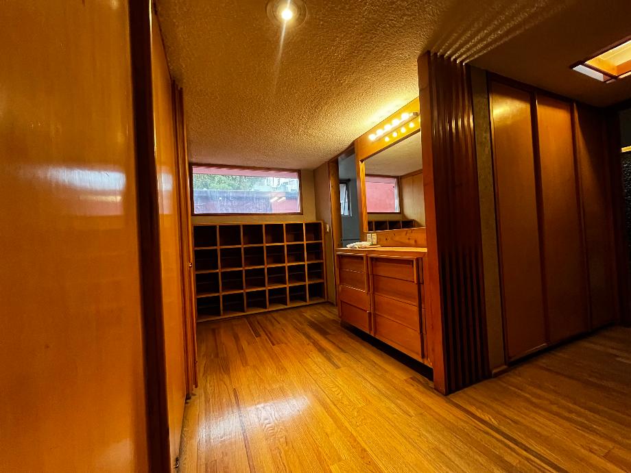 Fuente de Cantaritos, Naucalpan de Juárez, Estado de méxico, 53950, Mexico, 3 Bedrooms Bedrooms, ,3 BathroomsBathrooms,Residential,For Sale,Fuente de Cantaritos,1583198