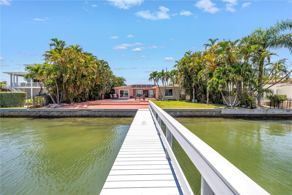 St Pete Beach, Florida, 33706, United States, 3 Bedrooms Bedrooms, ,2 BathroomsBathrooms,Residential,For Sale,1942197