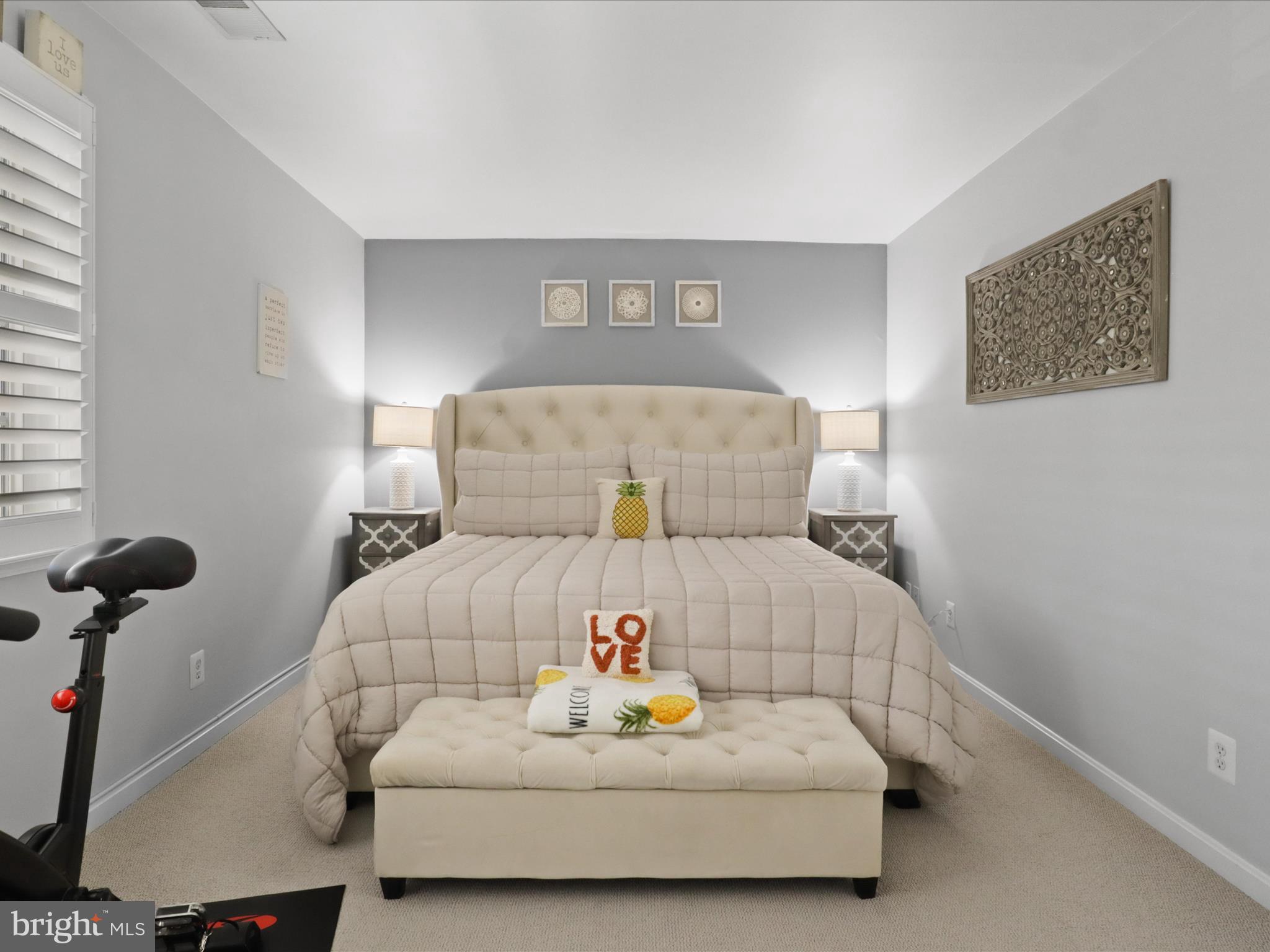 Alexandria, Virginia, 22304, United States, 3 Bedrooms Bedrooms, ,3 BathroomsBathrooms,Residential,For Sale,1982679