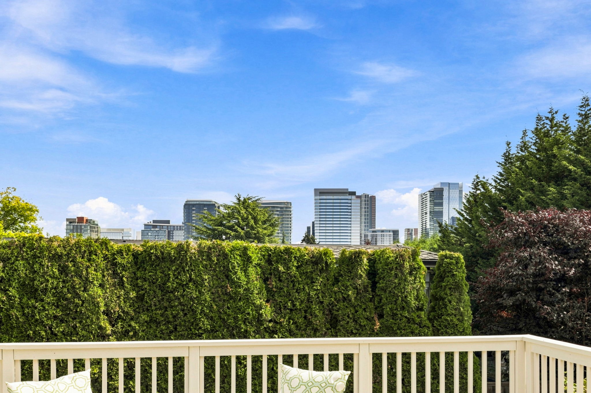  9671 Evergreen Drive, Bellevue, WA 98004 - 物件實景