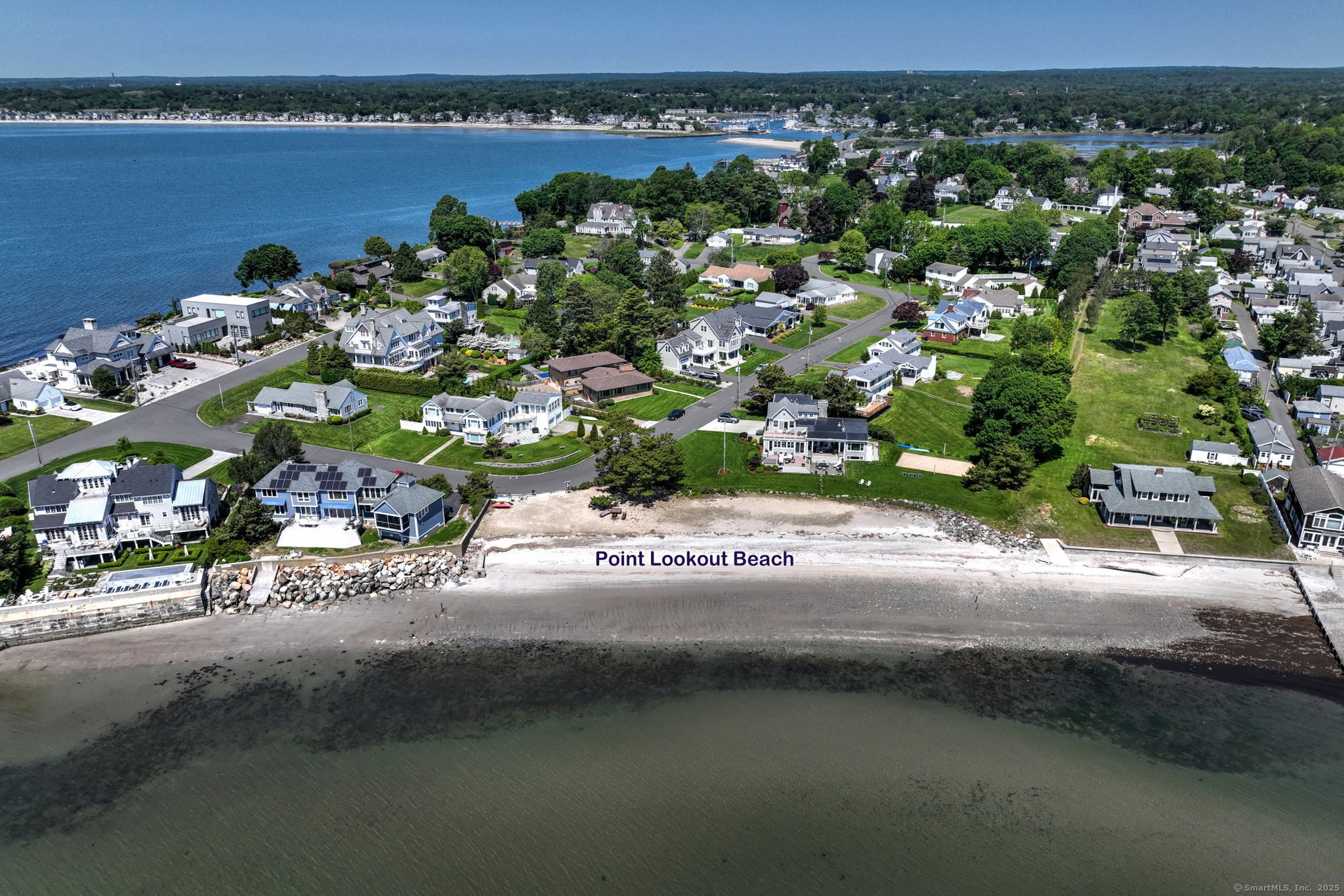 Milford, Connecticut, 06460, United States, 3 Bedrooms Bedrooms, ,2 BathroomsBathrooms,Residential,For Sale,1918107