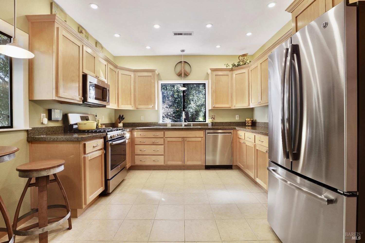 Angwin, California, 94508, United States, 3 Bedrooms Bedrooms, ,3 BathroomsBathrooms,Residential,For Sale,1737848
