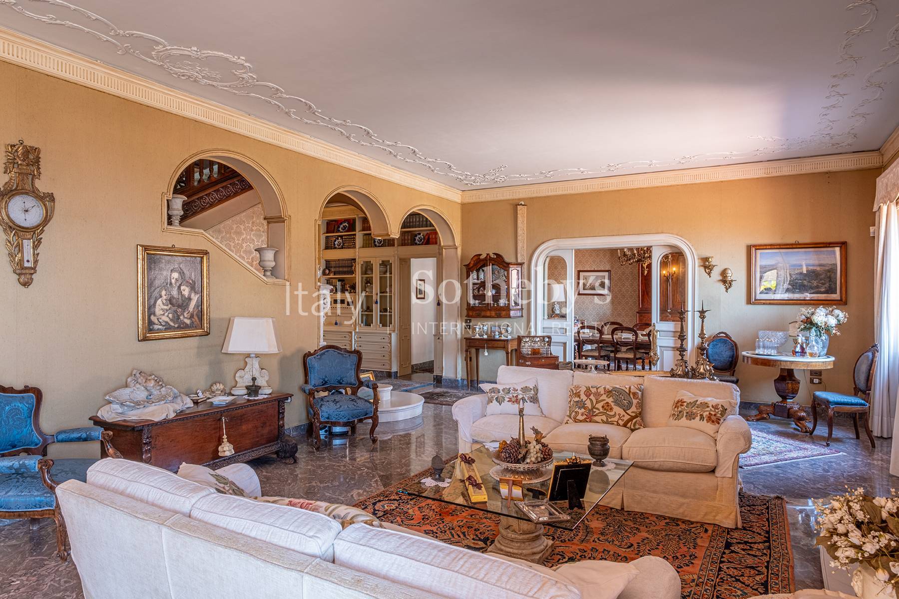  Impressive villa in the prestigious via Giovenale - 物件實景