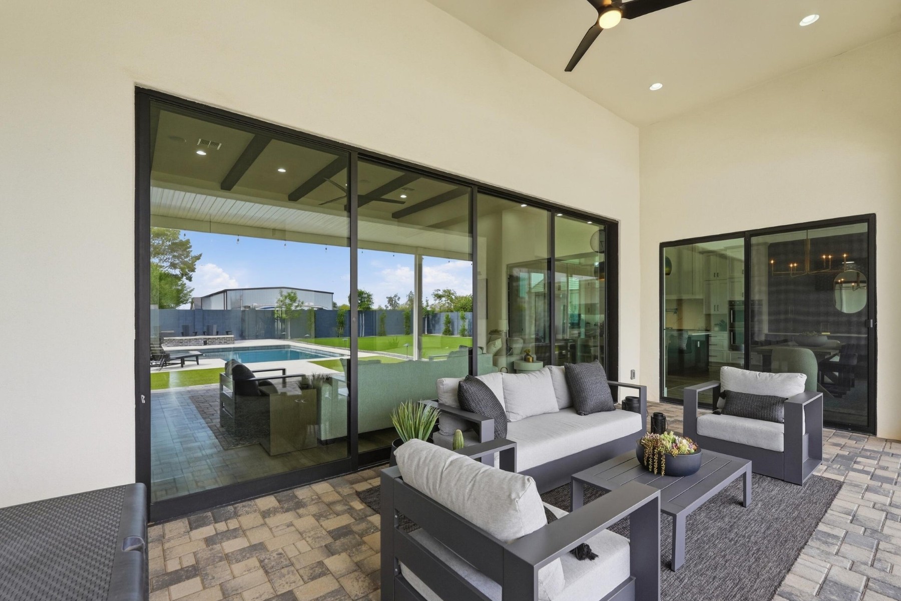  1371 E Kingbird Plac  Chandler, AZ - 物件實景