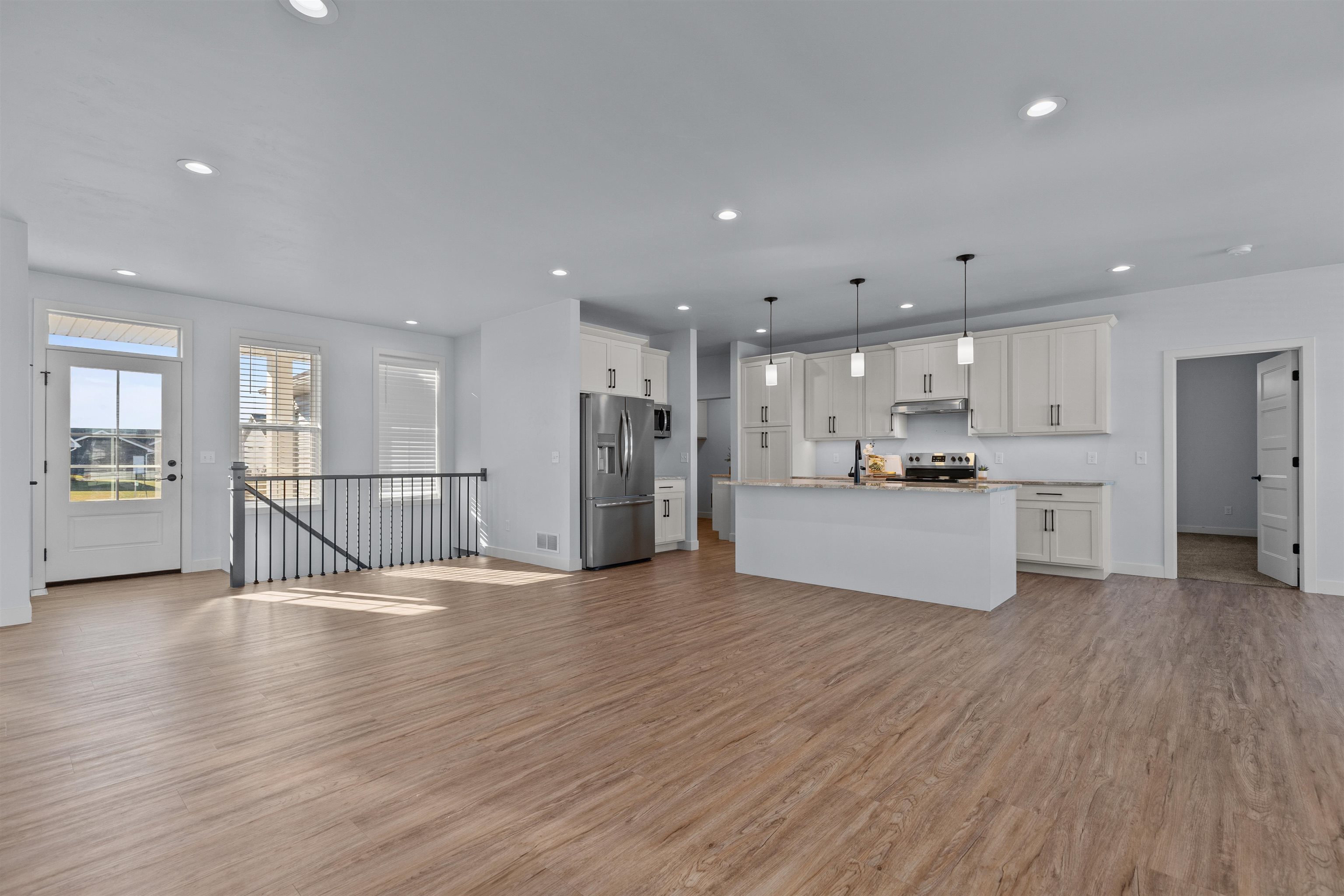 Greenville, Wisconsin, 54942, United States, 4 Bedrooms Bedrooms, ,4 BathroomsBathrooms,Residential,For Sale,1995419