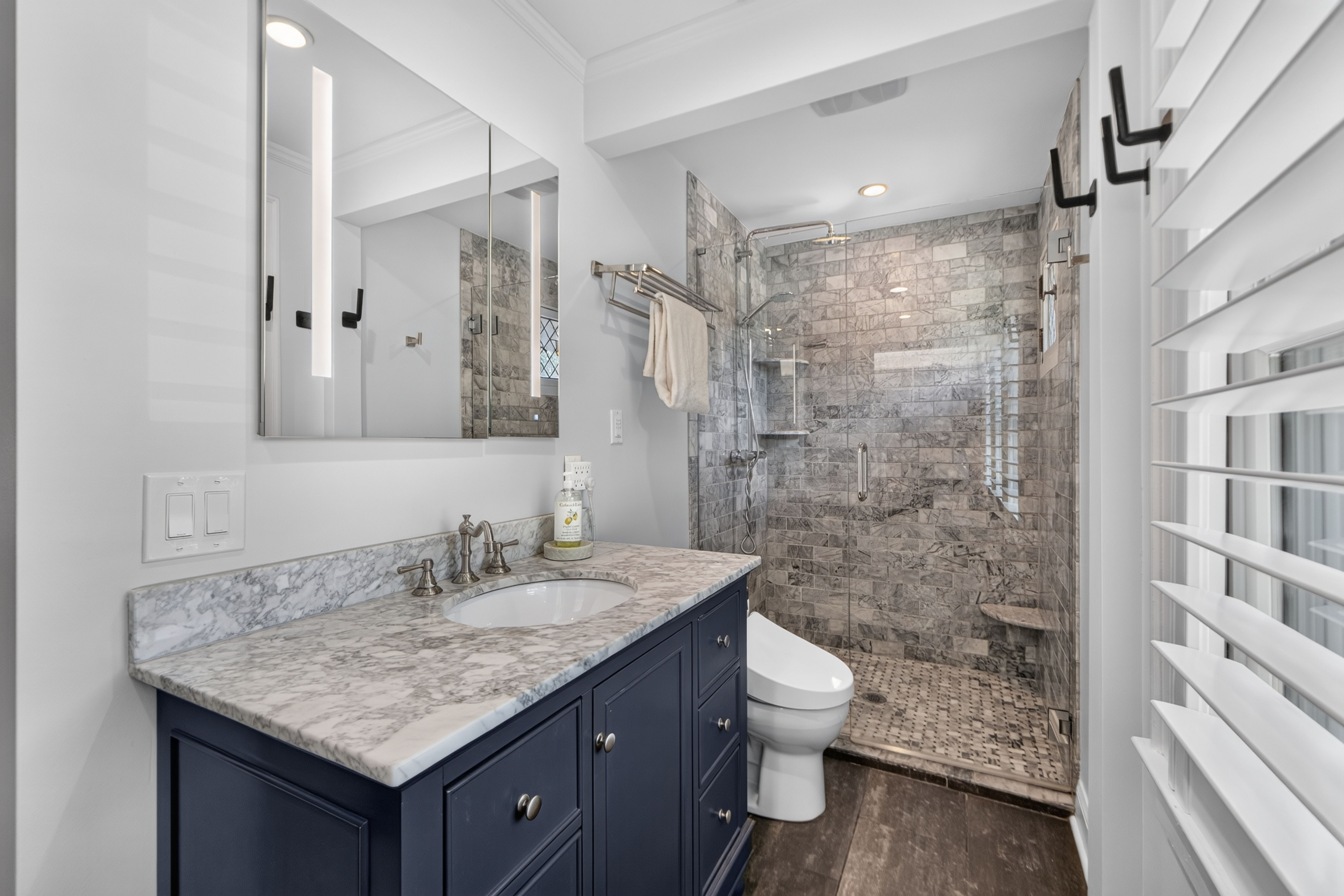  31 West Winthrope Road, Kansas City, MO 64113 - 物件實景