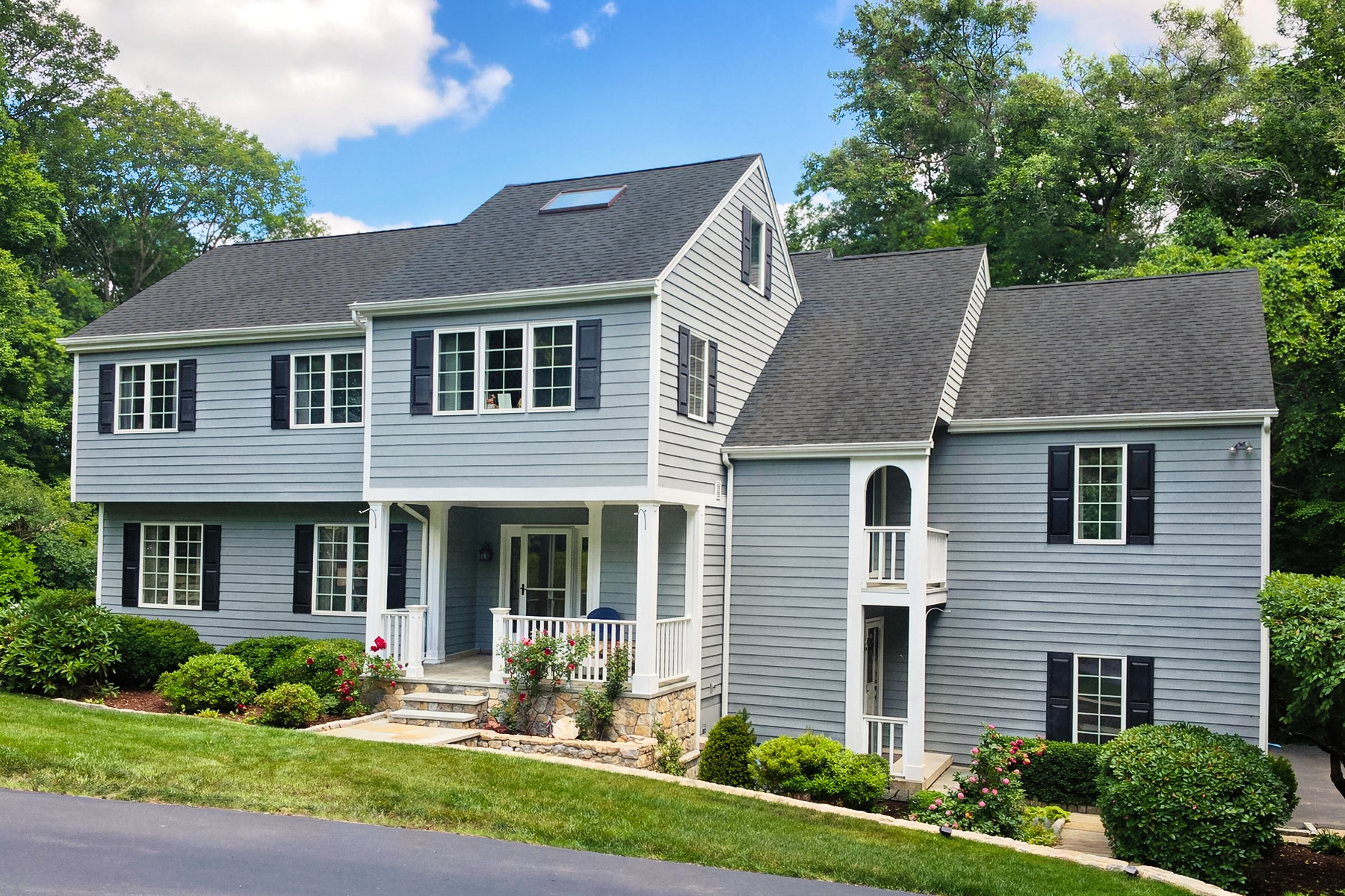  Bight, Beautiful Colonial Style Home in Weston - 物件實景