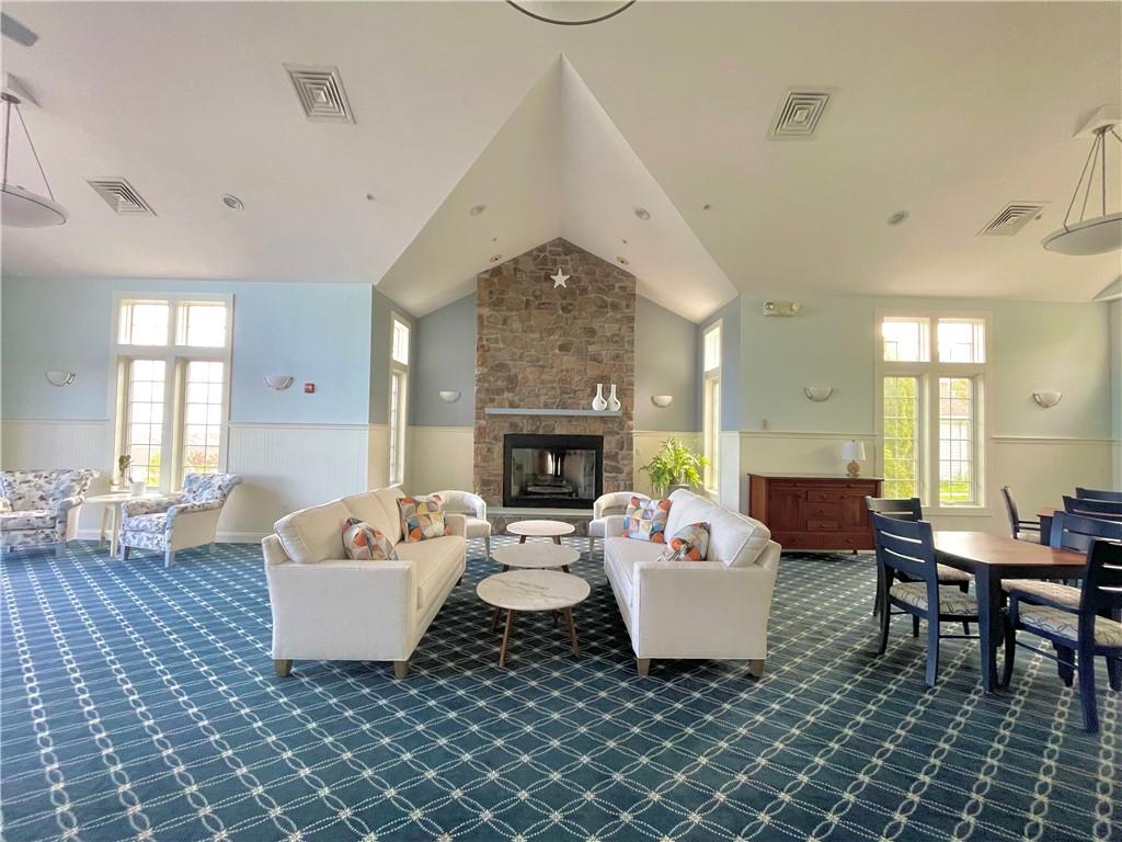 Tiverton, Rhode Island, 02878, United States, 2 Bedrooms Bedrooms, ,2 BathroomsBathrooms,Residential,For Sale,1928076