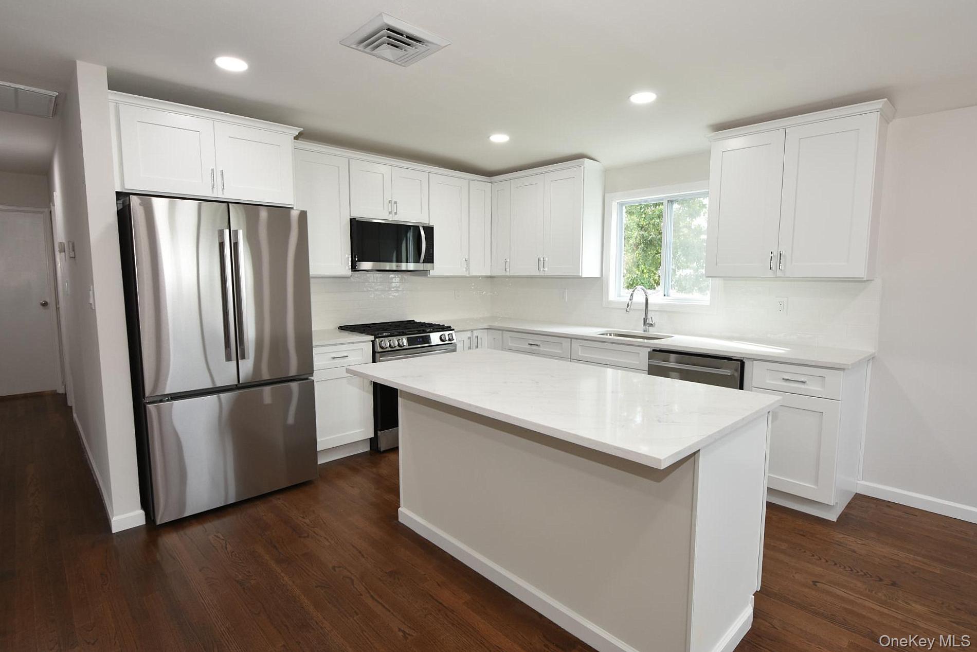 Bethany Dr, Commack, NY 11725 #1