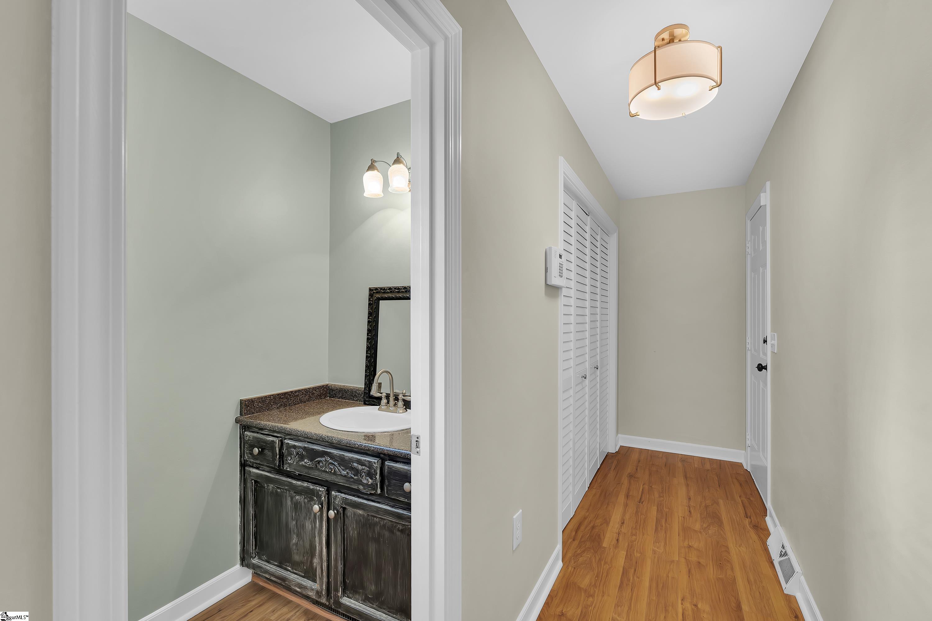 Taylors, South Carolina, 29687, United States, 4 Bedrooms Bedrooms, ,3 BathroomsBathrooms,Residential,For Sale,1874082