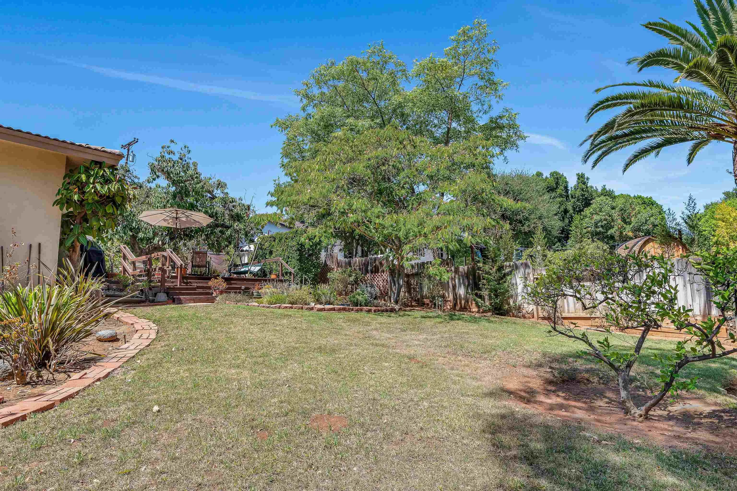 Escondido, California, 92025, United States, 3 Bedrooms Bedrooms, ,2 BathroomsBathrooms,Residential,For Sale,1940921