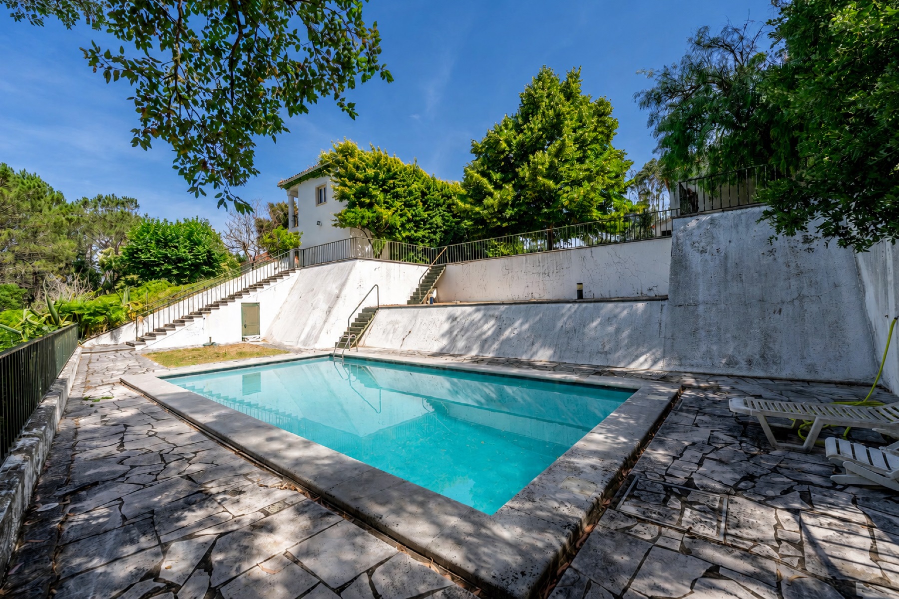  Country Estate, 15 bedrooms, for Sale - 物件實景