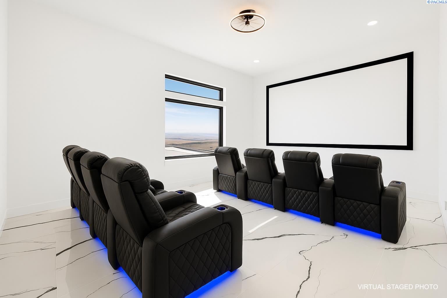 Kennewick, Washington, 99338, United States, 4 Bedrooms Bedrooms, ,6 BathroomsBathrooms,Residential,For Sale,1981644