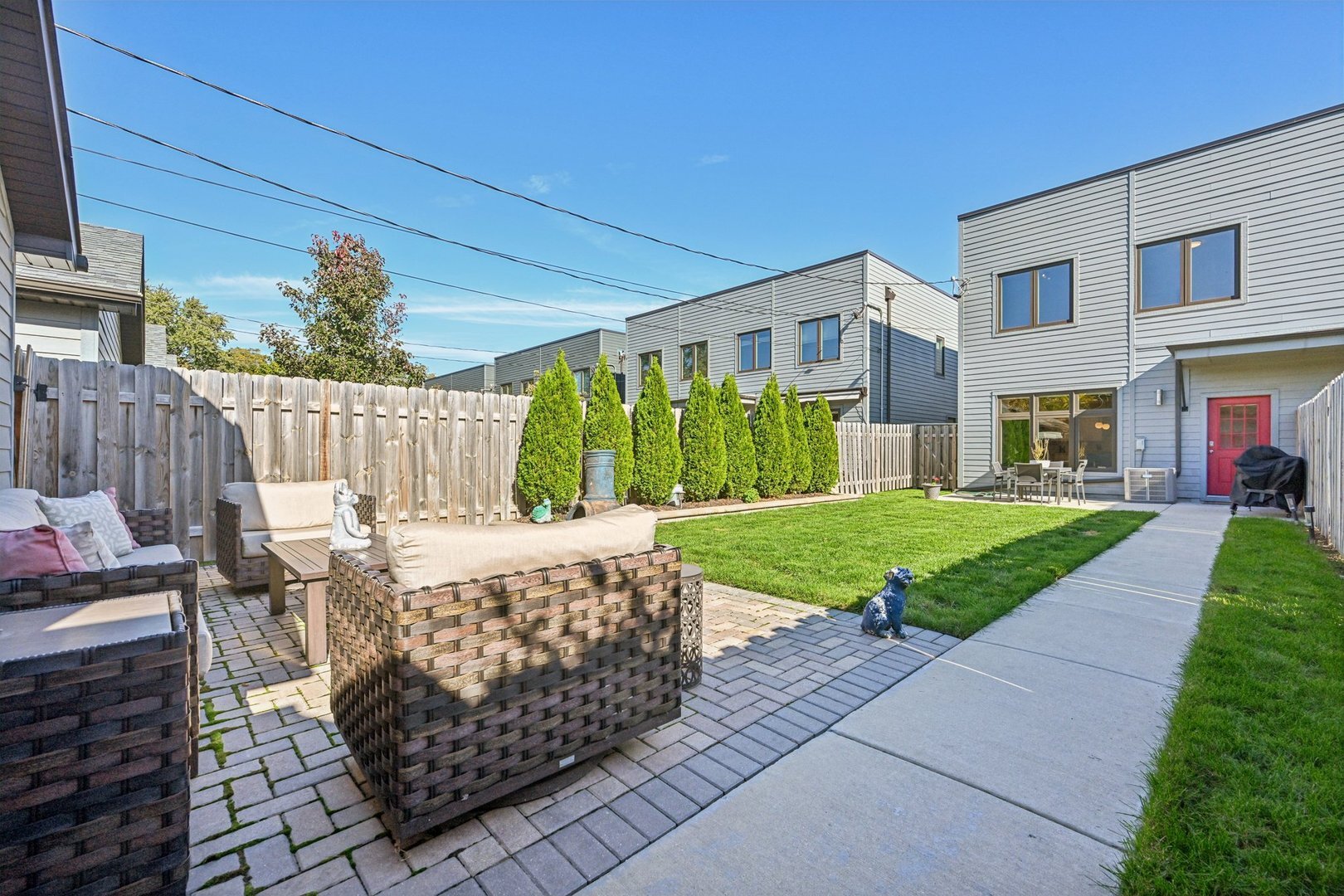 Evanston, Illinois, 60202, United States, 4 Bedrooms Bedrooms, ,3 BathroomsBathrooms,Residential,For Sale,1991957