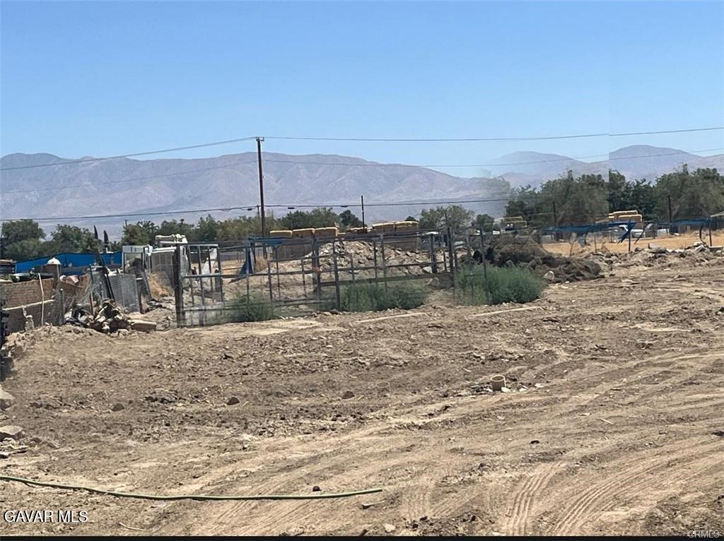 Palmdale, California, 93591, United States, 3 Bedrooms Bedrooms, ,2 BathroomsBathrooms,Residential,For Sale,1899307