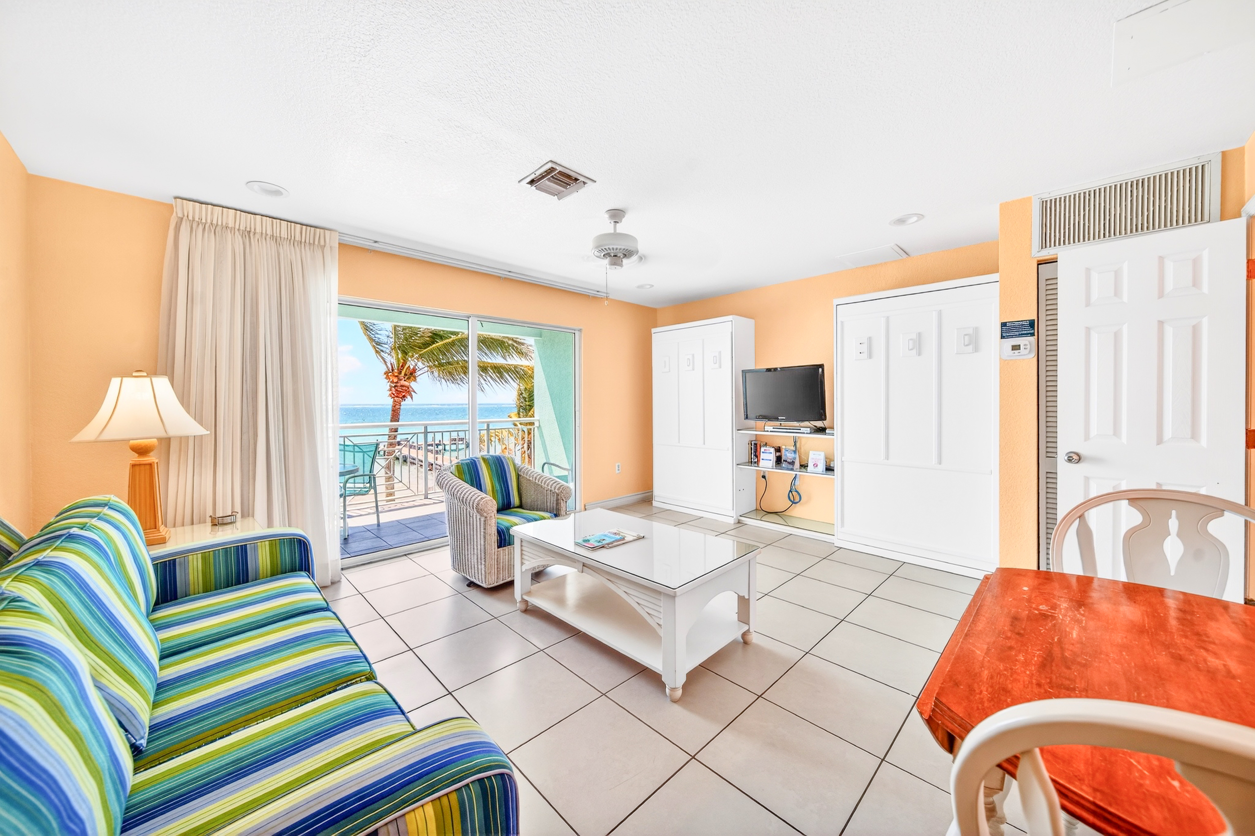  Compass Point 205 - One Bedroom - 物件實景