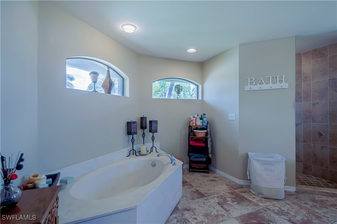 Cape Coral, Florida, 33914, United States, 5 Bedrooms Bedrooms, ,3 BathroomsBathrooms,Residential,For Sale,1936921