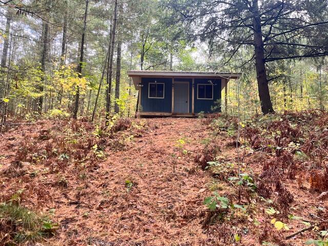 Branch, Michigan, 49402, United States, 5 Bedrooms Bedrooms, ,4 BathroomsBathrooms,Residential,For Sale,1986273