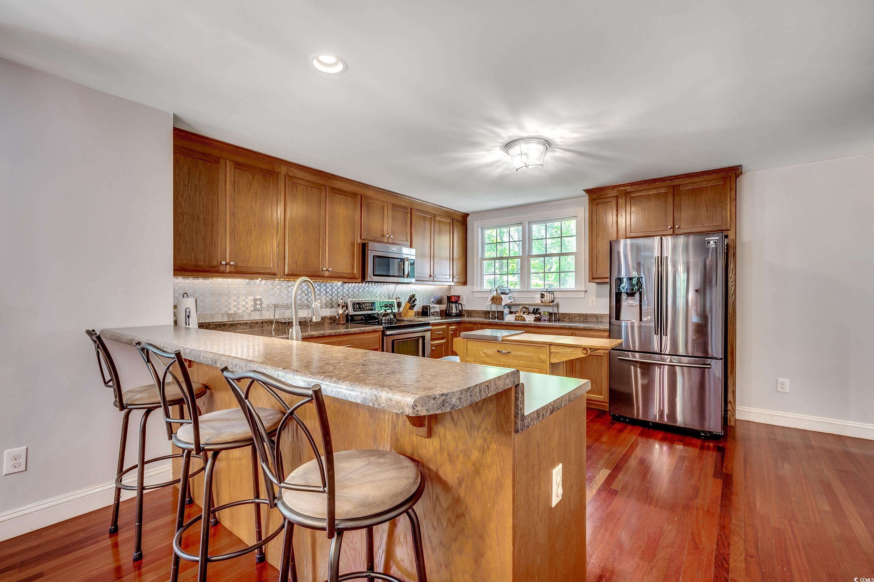 Murrells Inlet, South Carolina, 29576, United States, 4 Bedrooms Bedrooms, ,3 BathroomsBathrooms,Residential,For Sale,1837218