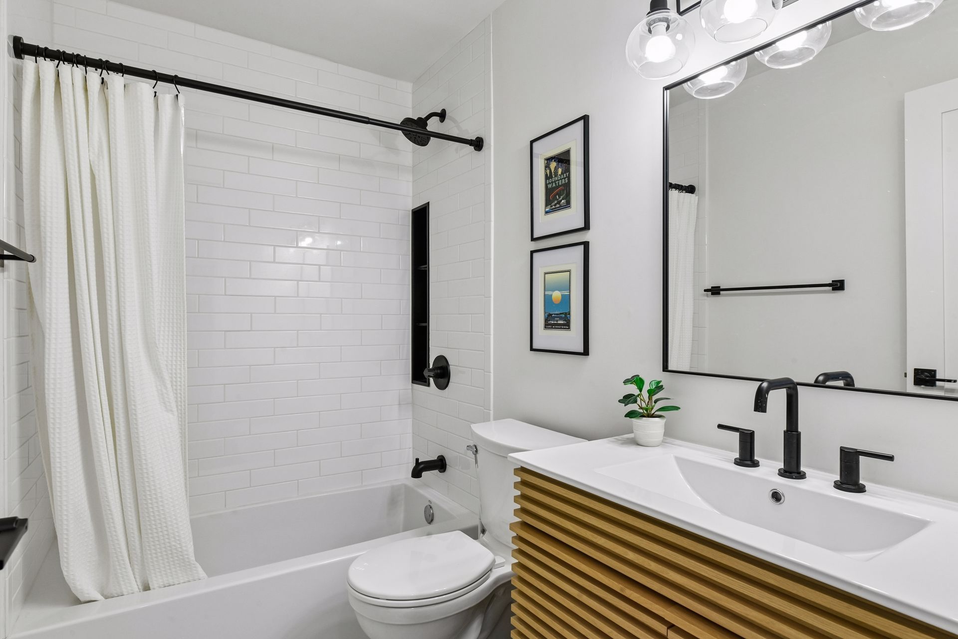  Updated Wayzata Townhome Near Lake Minnetonka - 物件實景