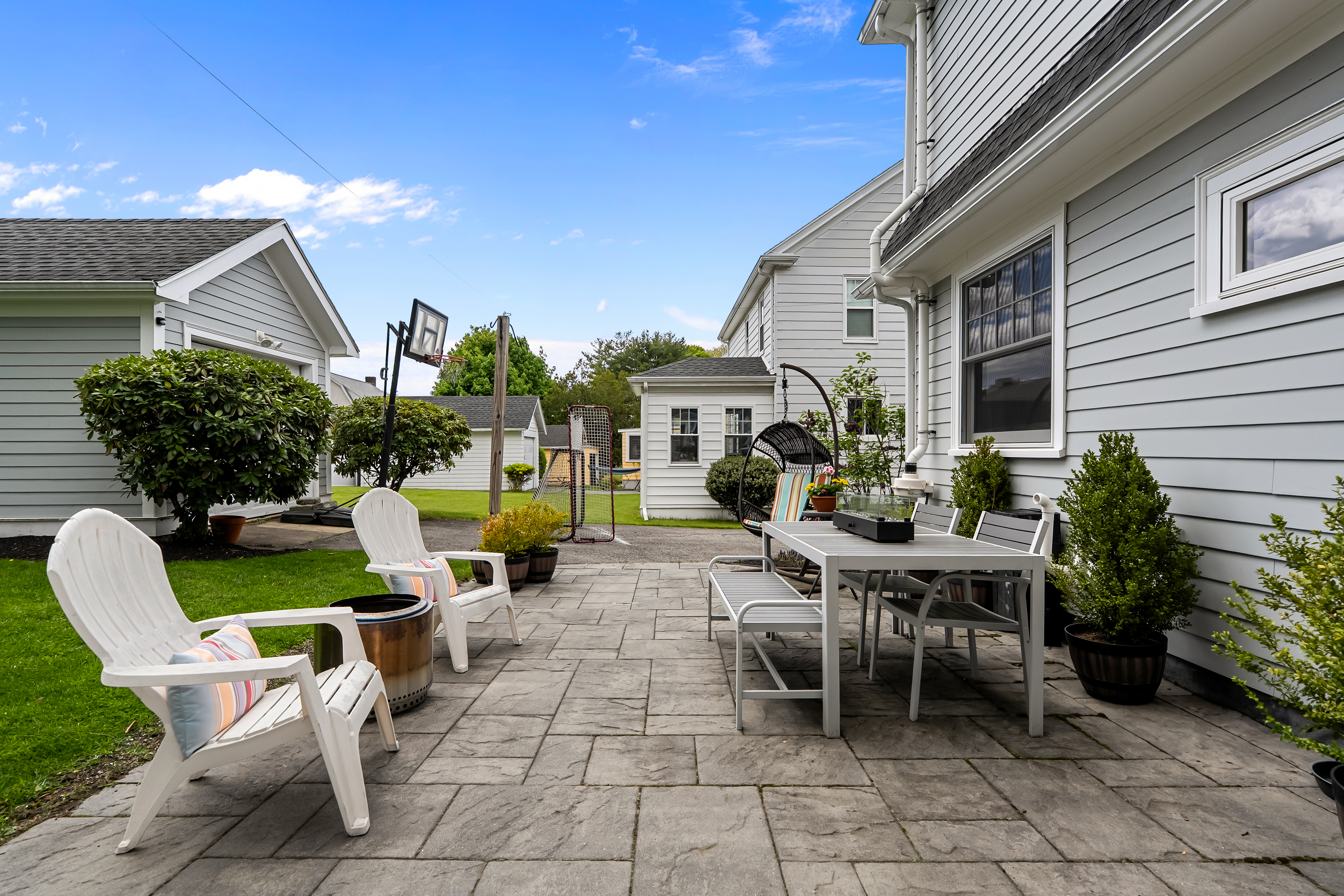  31 Whittier Rd, Medford, MA, 02155 - 物件實景
