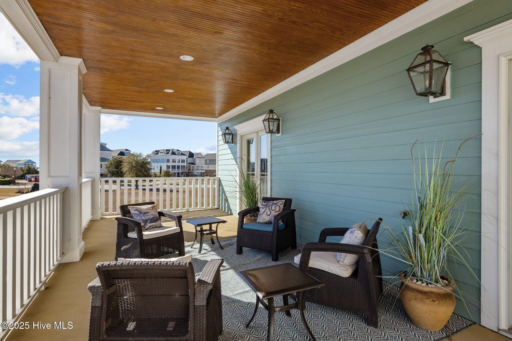 Newport, North Carolina, 28570, United States, 5 Bedrooms Bedrooms, ,7 BathroomsBathrooms,Residential,For Sale,1856837