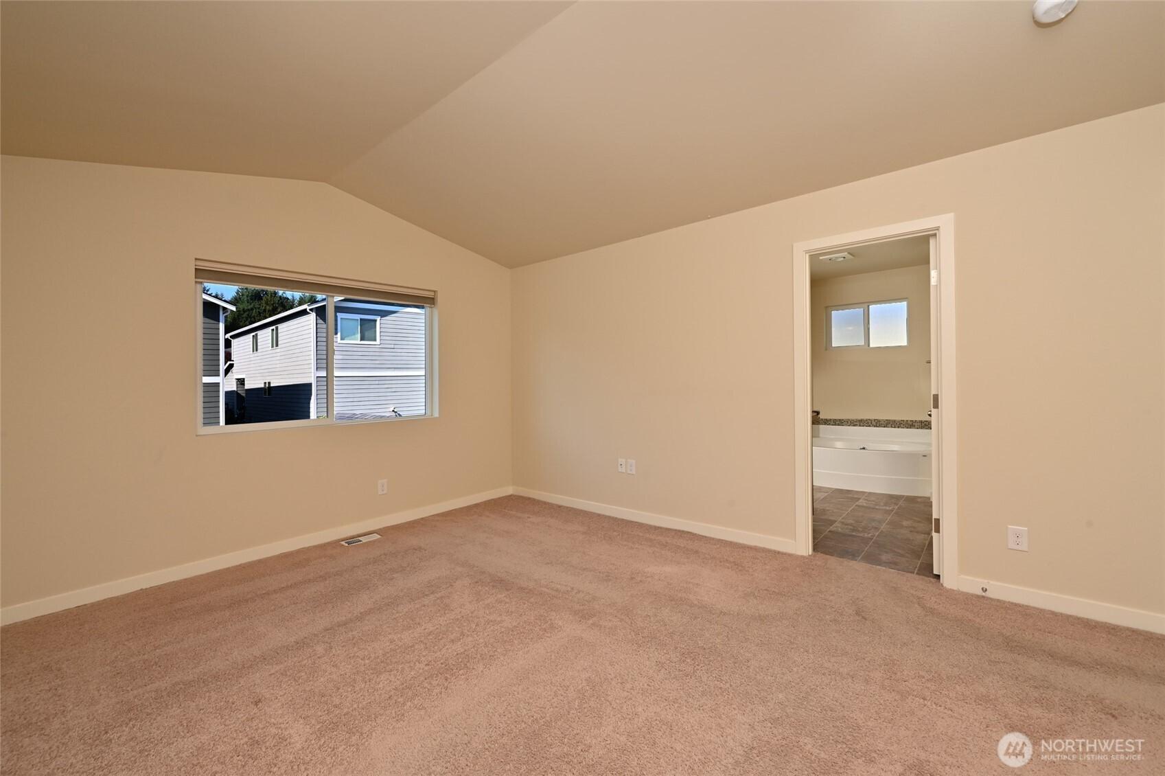 AUBURN, Washington, 98092, United States, 4 Bedrooms Bedrooms, ,3 BathroomsBathrooms,Residential,For Sale,1954954