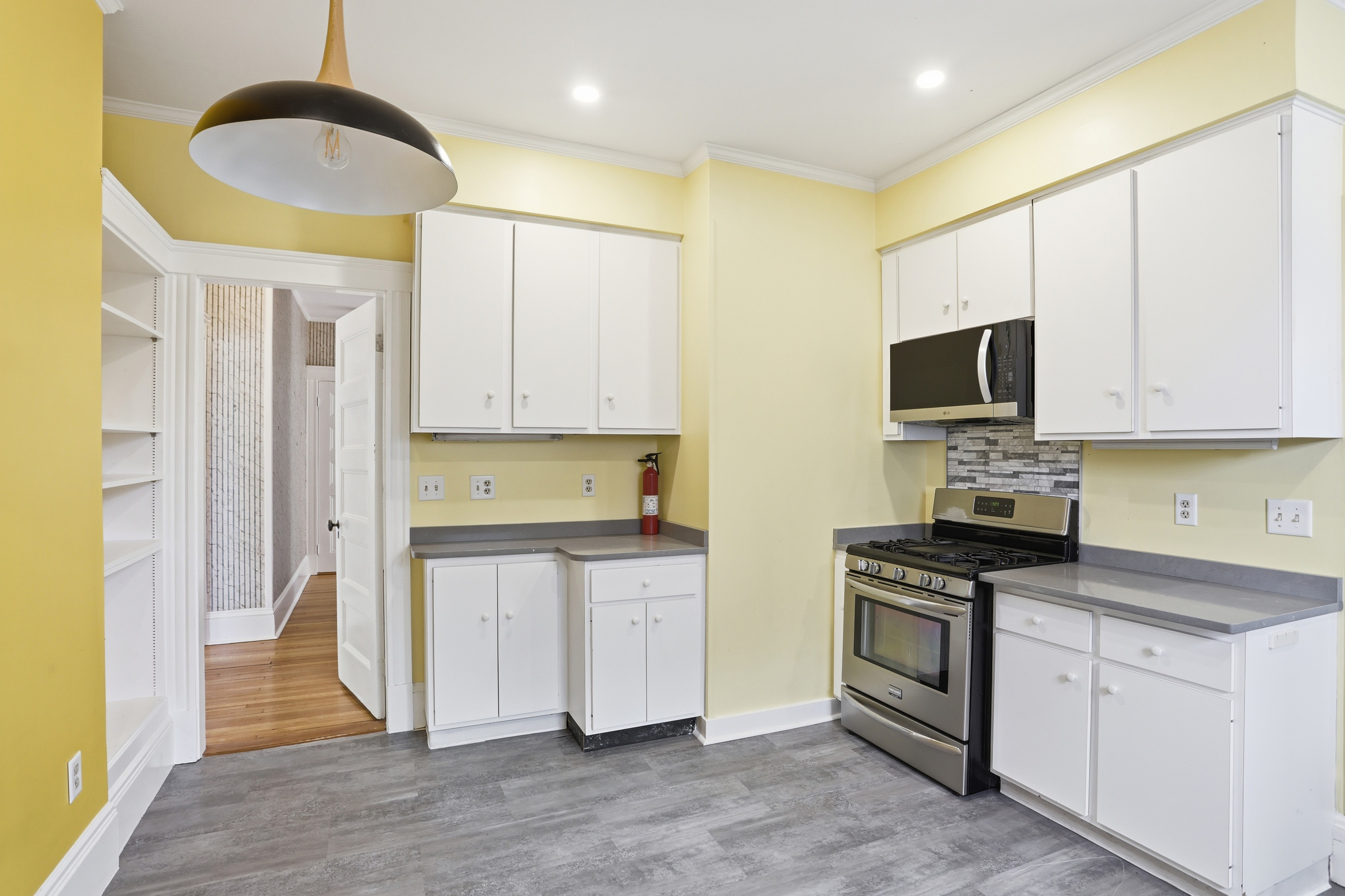  23 Rindge Avenue, Cambridge, MA 02140 - 物件實景