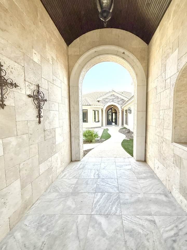 Carlsbad, New Mexico, 88220, United States, 4 Bedrooms Bedrooms, ,6 BathroomsBathrooms,Residential,For Sale,1974885