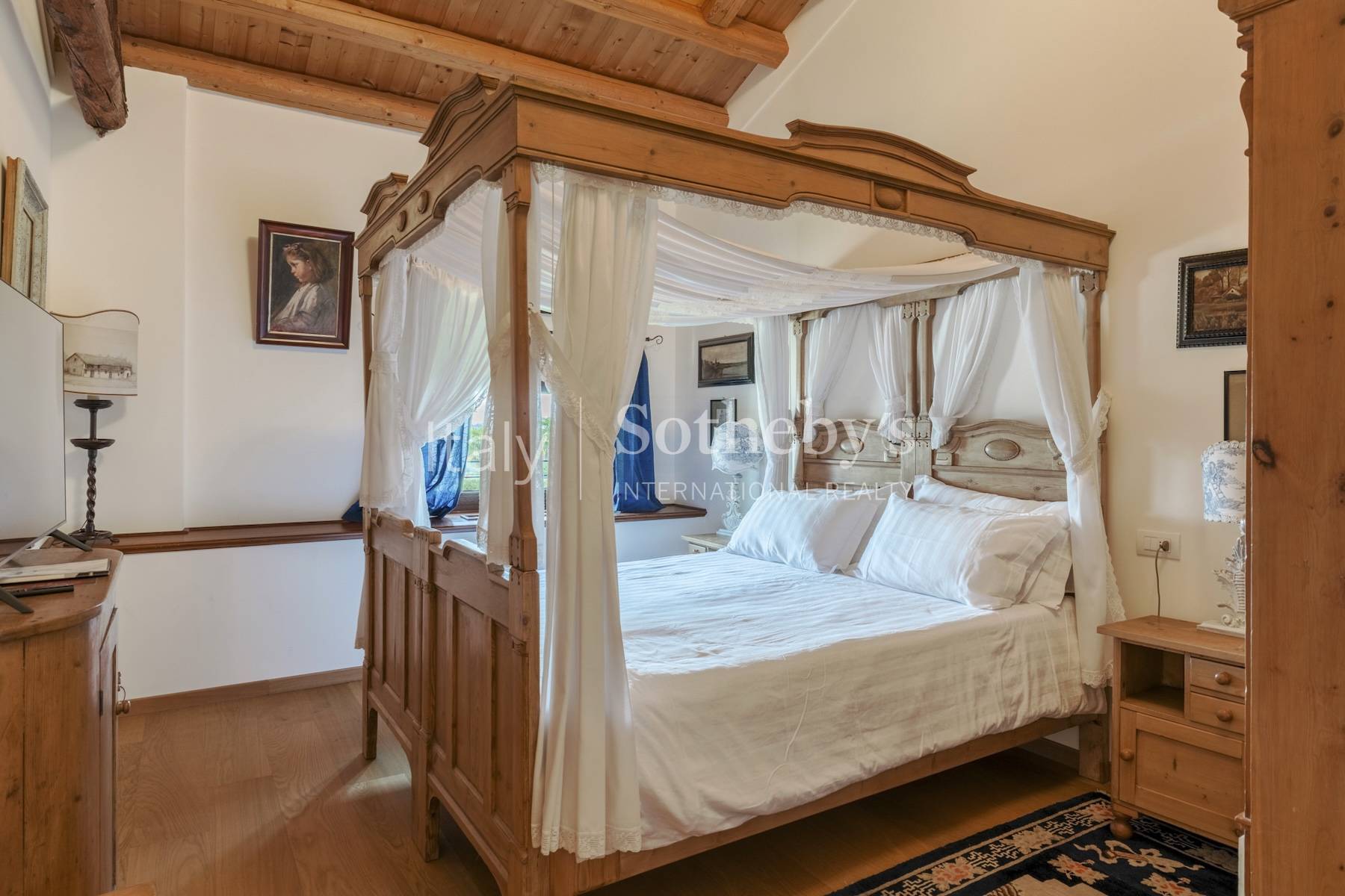  Renovated neoclassical villa with outbuildings, park and swimming pool - 物件實景