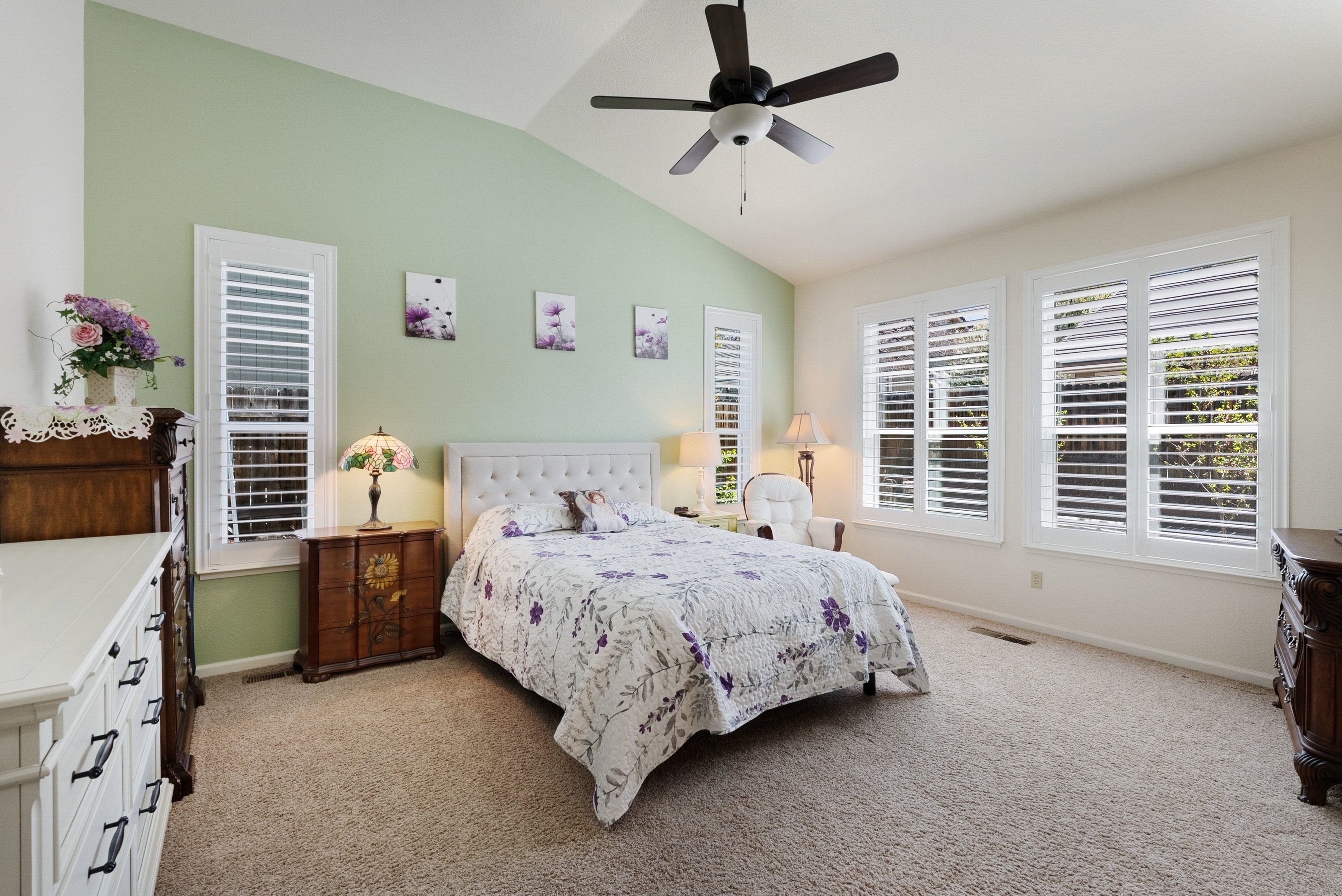  Immaculate Home with No HOA - 物件實景