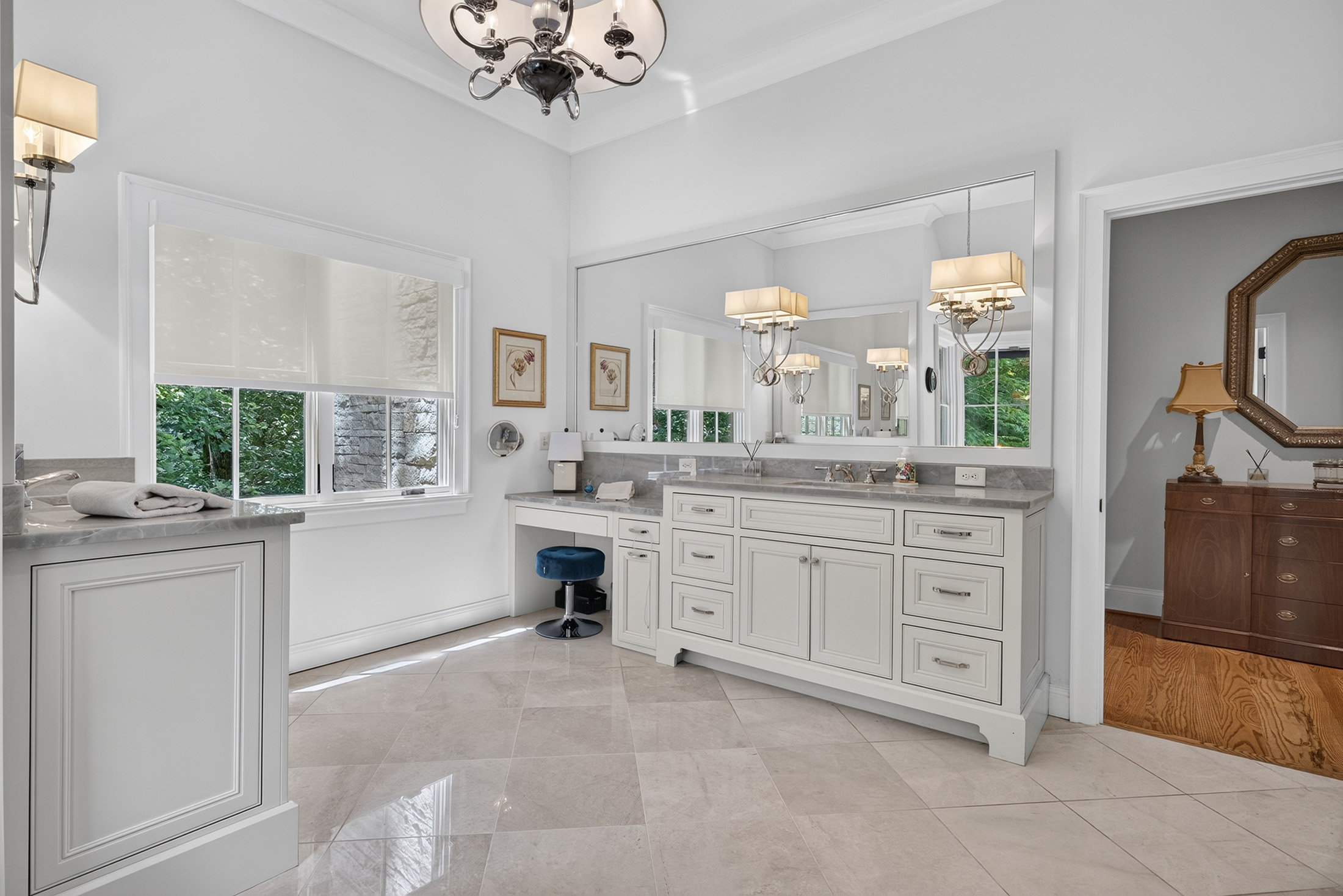  Exceptional Custom Residence Nestled on Private Wooded Lot in Chastain Park - 物件實景