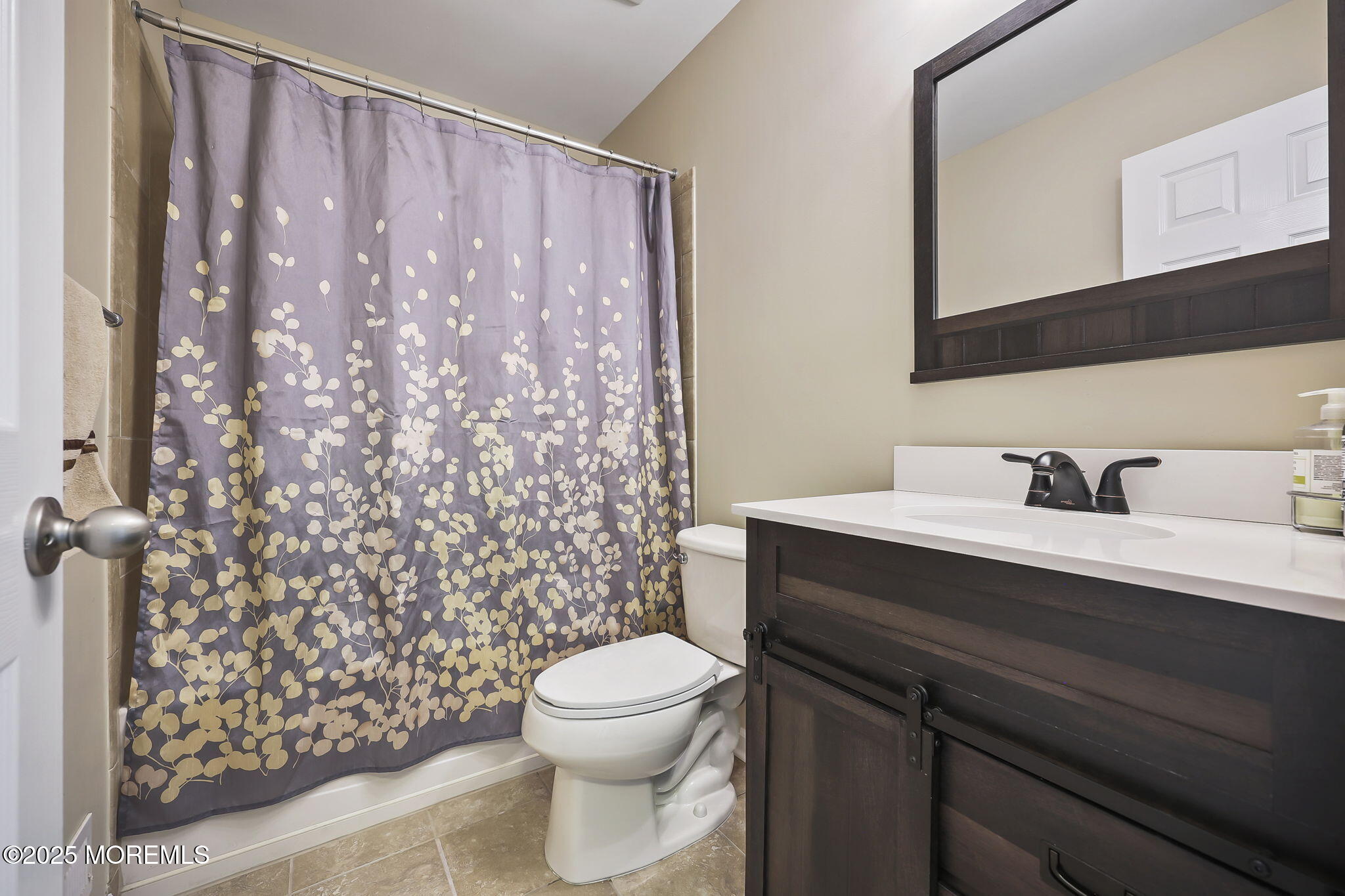 Shrewsbury Boro, New Jersey, 07702, United States, 3 Bedrooms Bedrooms, ,4 BathroomsBathrooms,Residential,For Sale,1942784