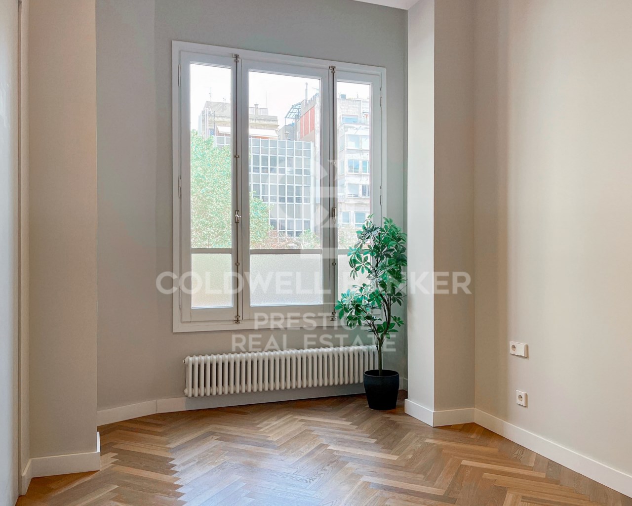 Barcelona, Barcelona, Eixample, La Dreta de l'Eix, Barcelona, Catalonia, ES, 4 Bedrooms Bedrooms, ,4 BathroomsBathrooms,Residential,For Sale,Barcelona, Barcelona, Eixample, La Dreta de l'Eix,1448977