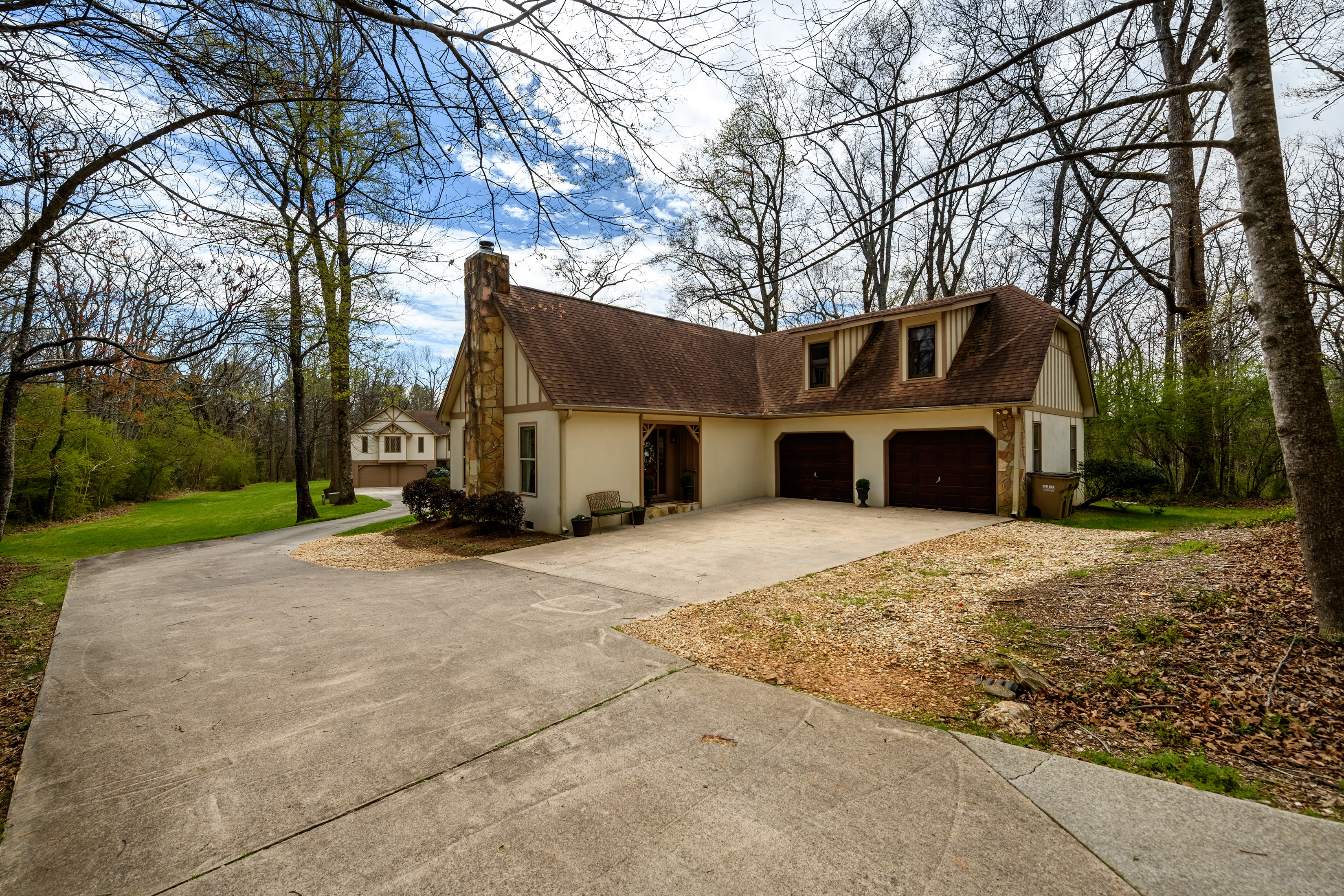  Lakefront Estate with Private Dock, Guest Home and Pool - 物件實景
