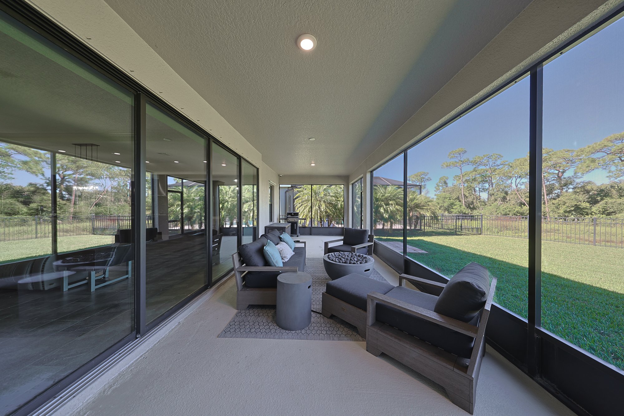 Apollo Beach, Florida, 33572, United States, 4 Bedrooms Bedrooms, ,3 BathroomsBathrooms,Residential,For Sale,1990222