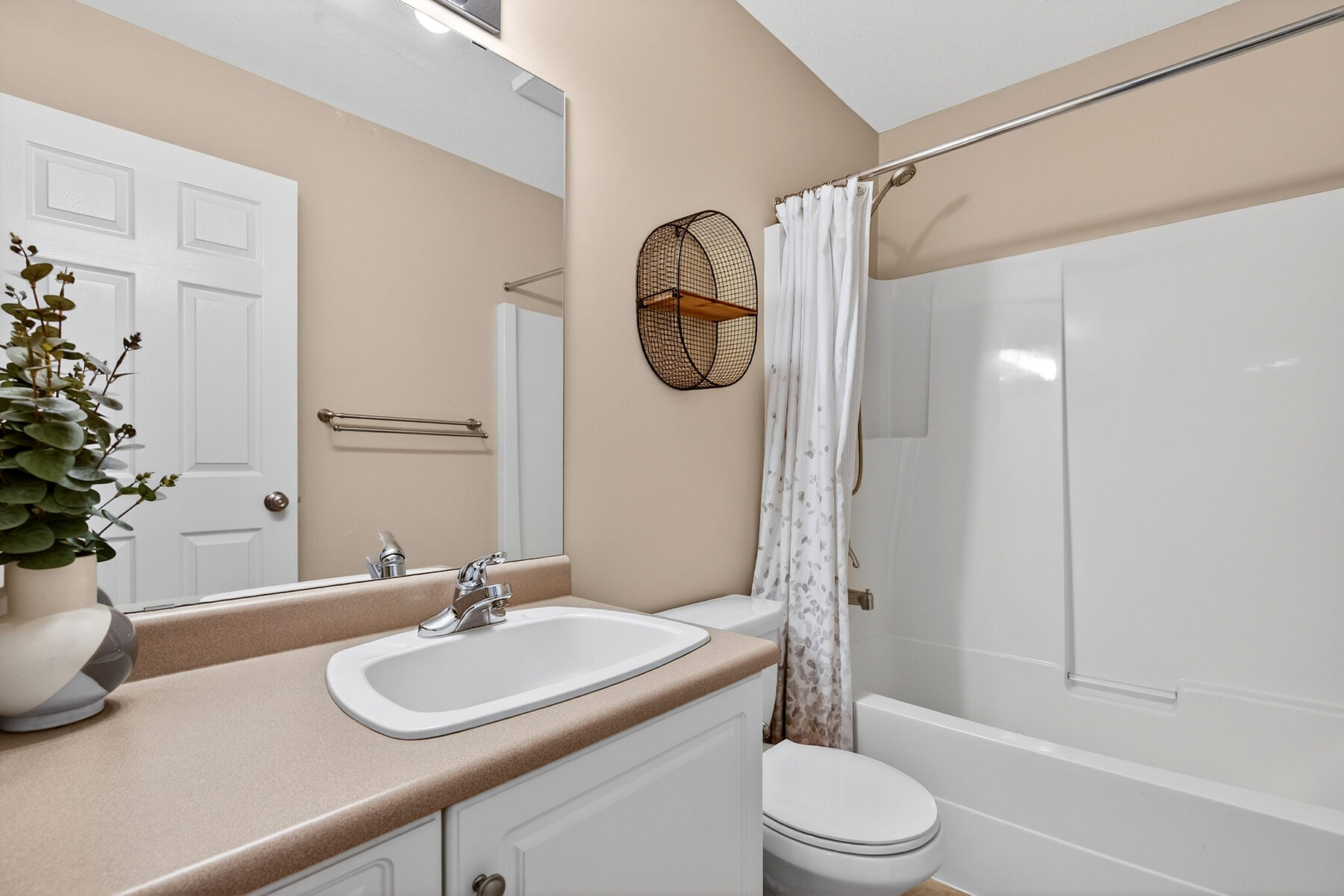  Move-In Ready Townhome - 物件實景