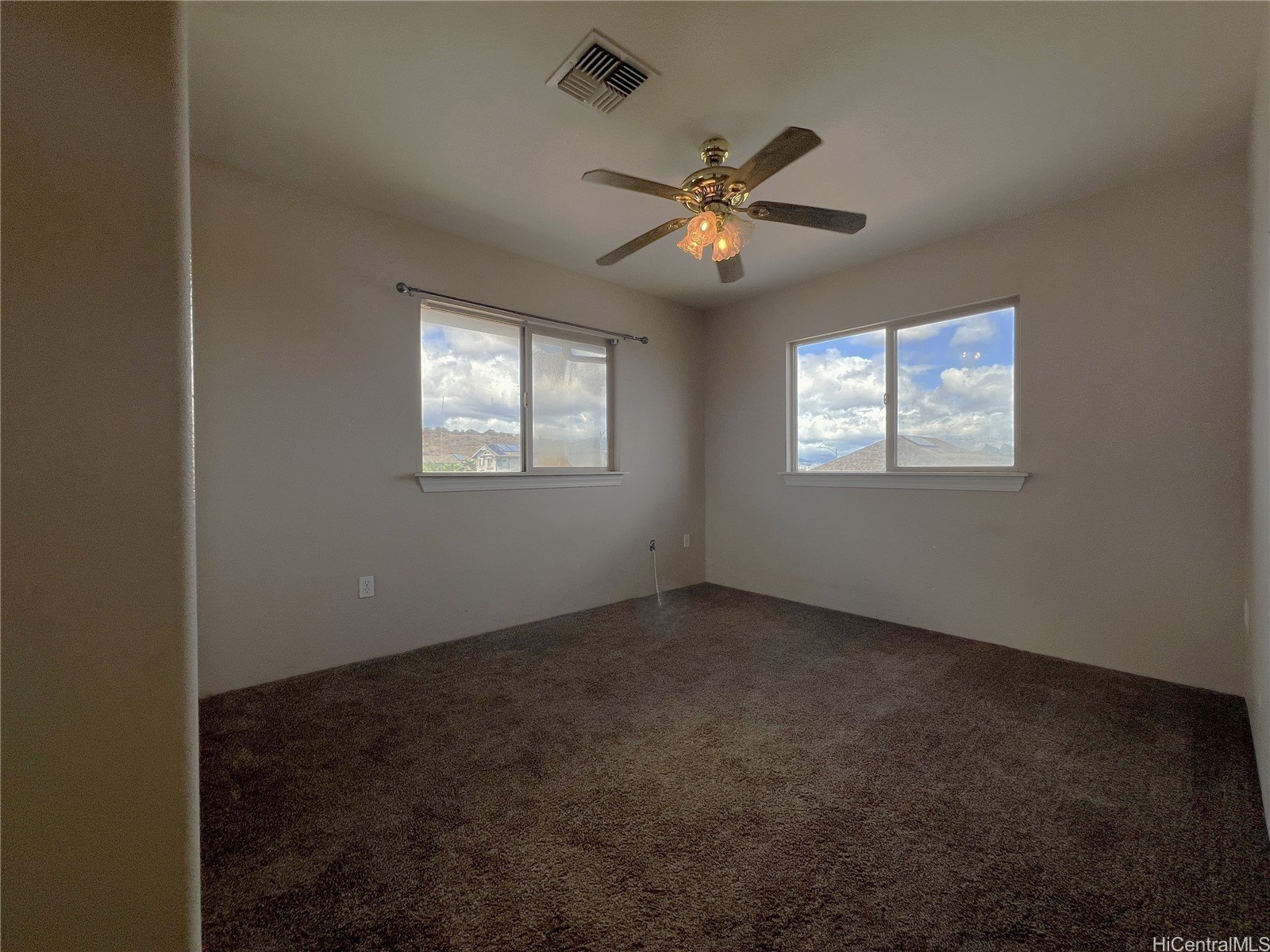 Kapolei, Hawaii, 96707, United States, 4 Bedrooms Bedrooms, ,3 BathroomsBathrooms,Residential,For Sale,2009734