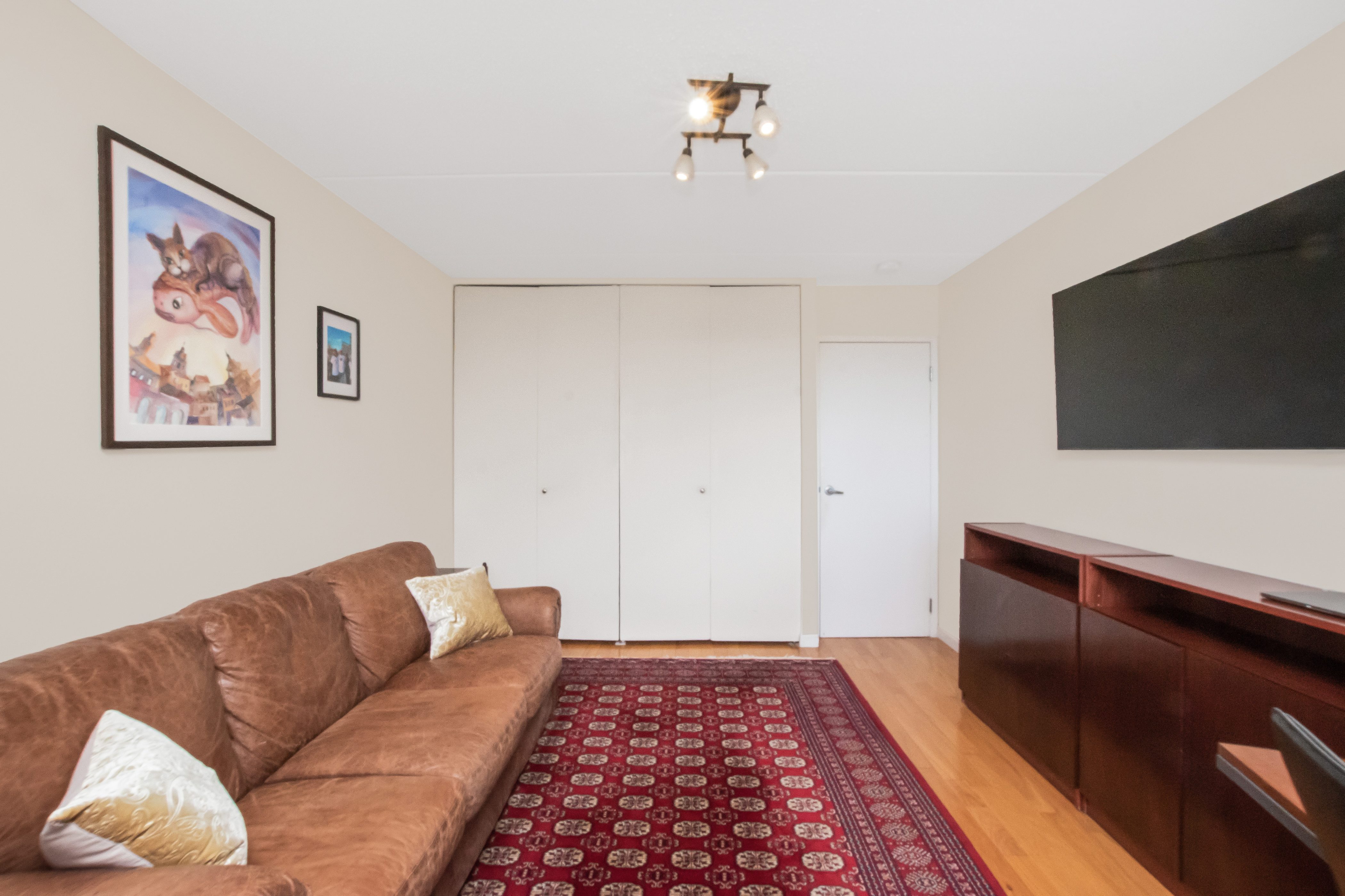  1155 Warburton Avenue - 物件實景